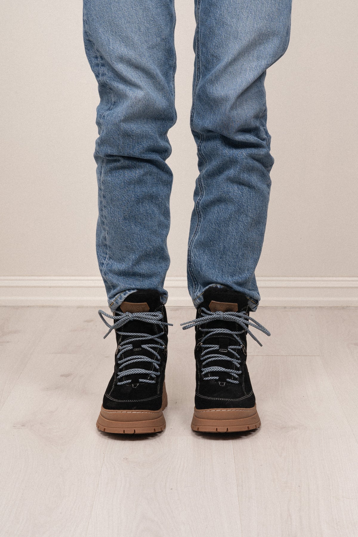 Downhill Leather/Suede - Black/Warm Lining