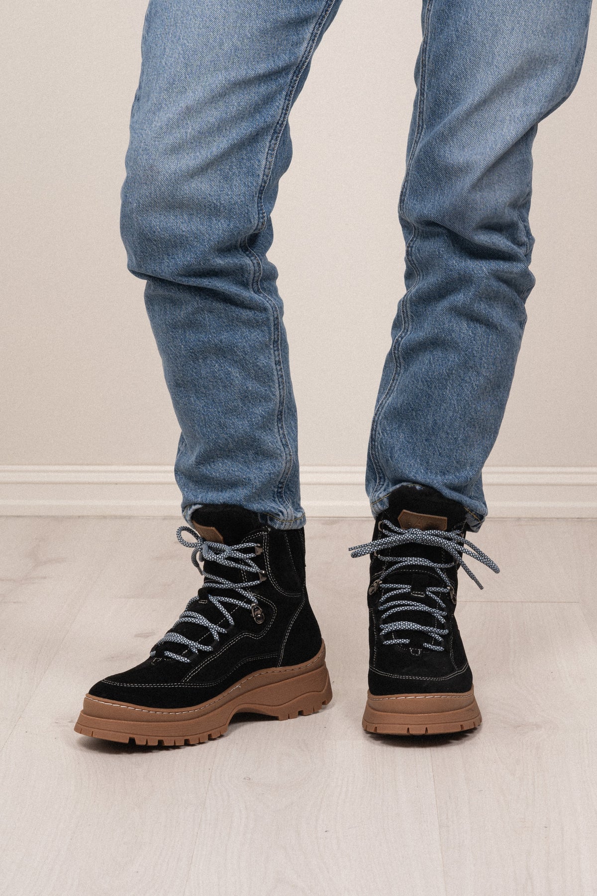 Downhill Leather/Suede - Black/Warm Lining