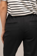 3596 Dori Relax - Ebony Black