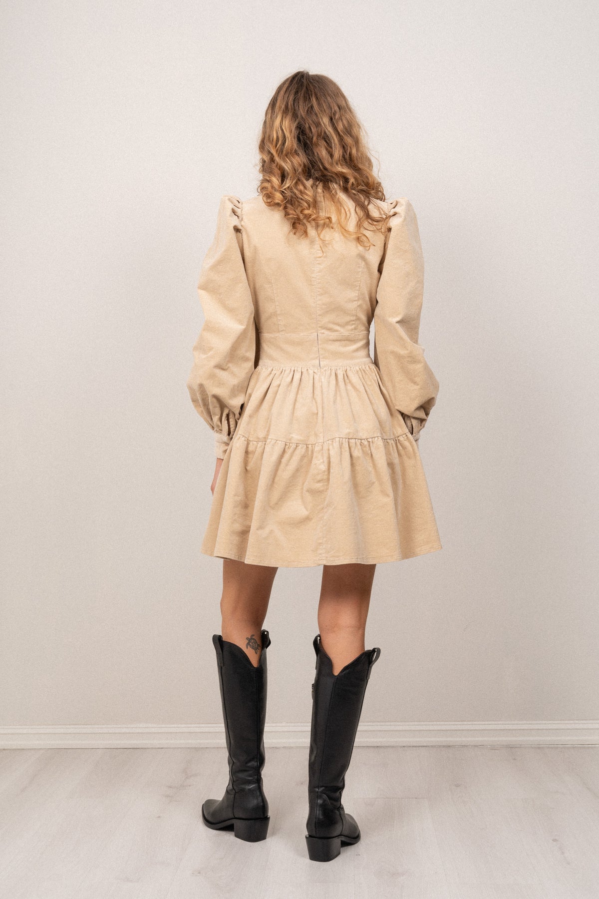 Isabella Corduroy Dress - Humus