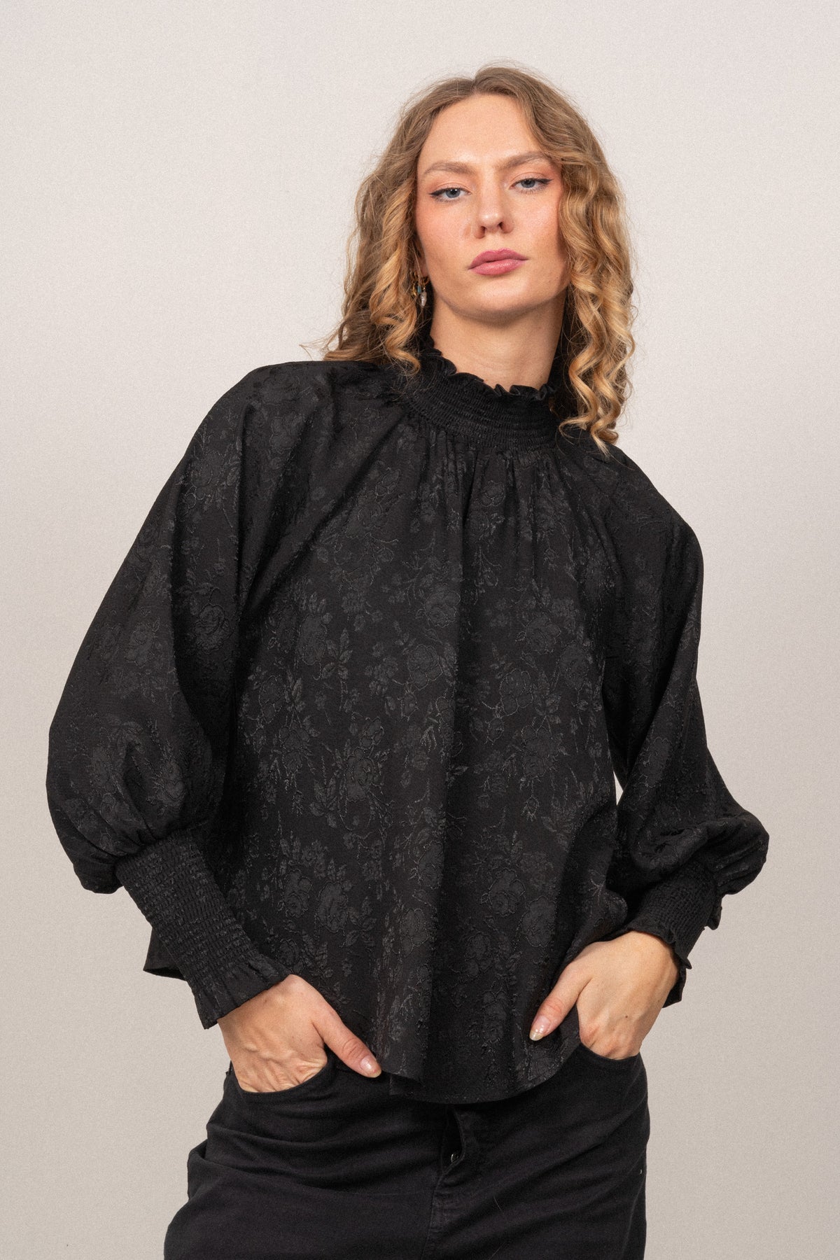 Linda Blouse - Black