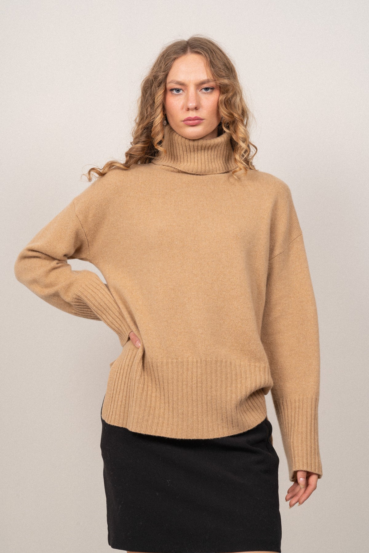 Lounge Rollneck Sweater - Dark Khaki