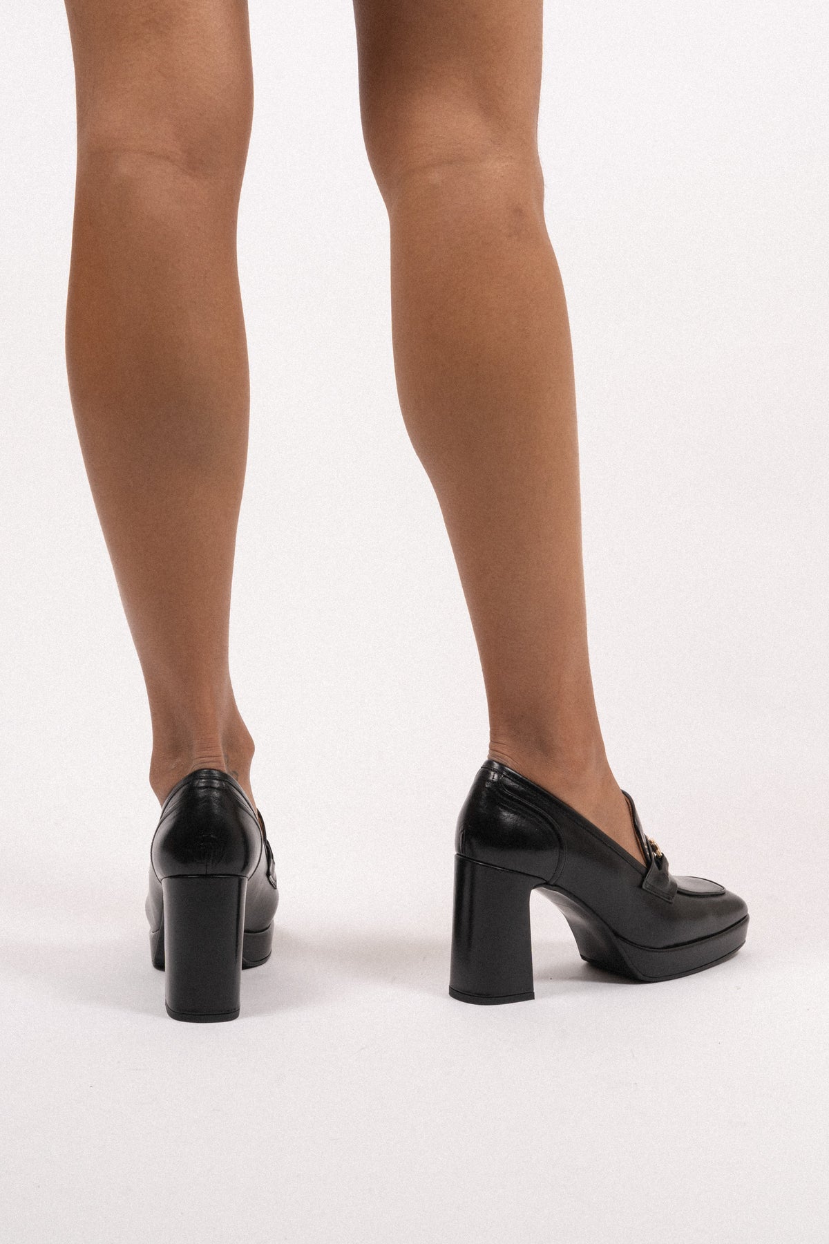 A5591 - Black Calf