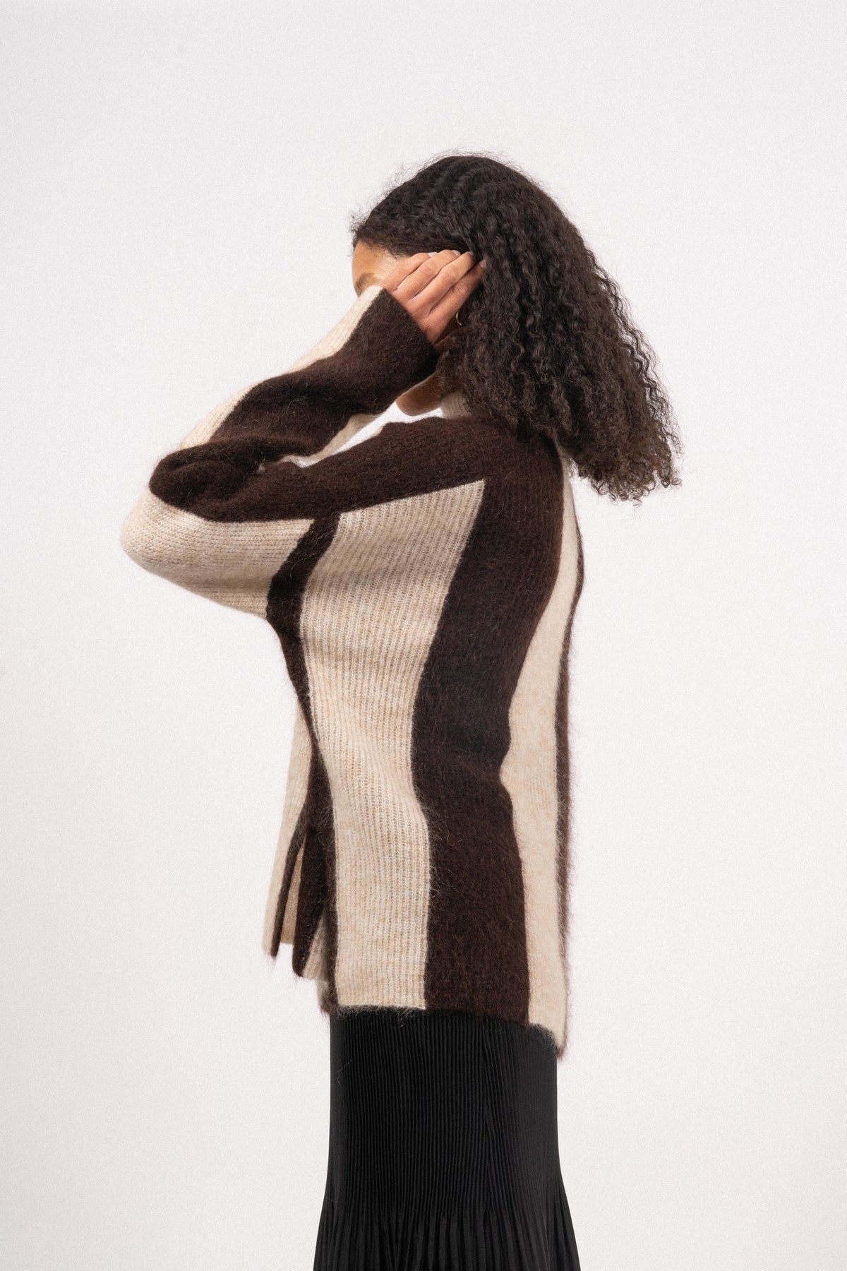 Hertha Knit T-Neck - Molé