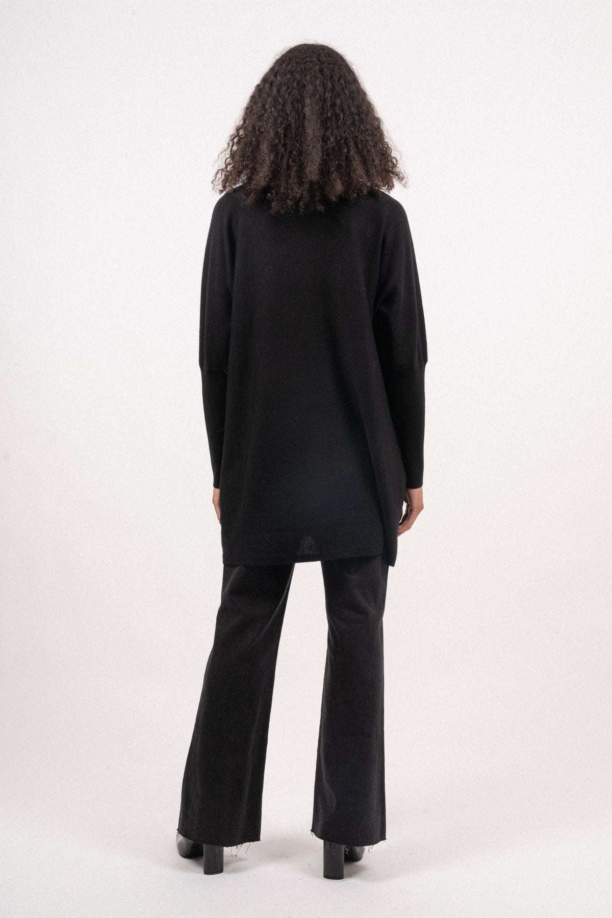 Merino Long Wide Crewneck - Black