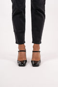 A5582 - Black Naplack