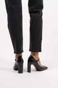 A5582 - Black Naplack
