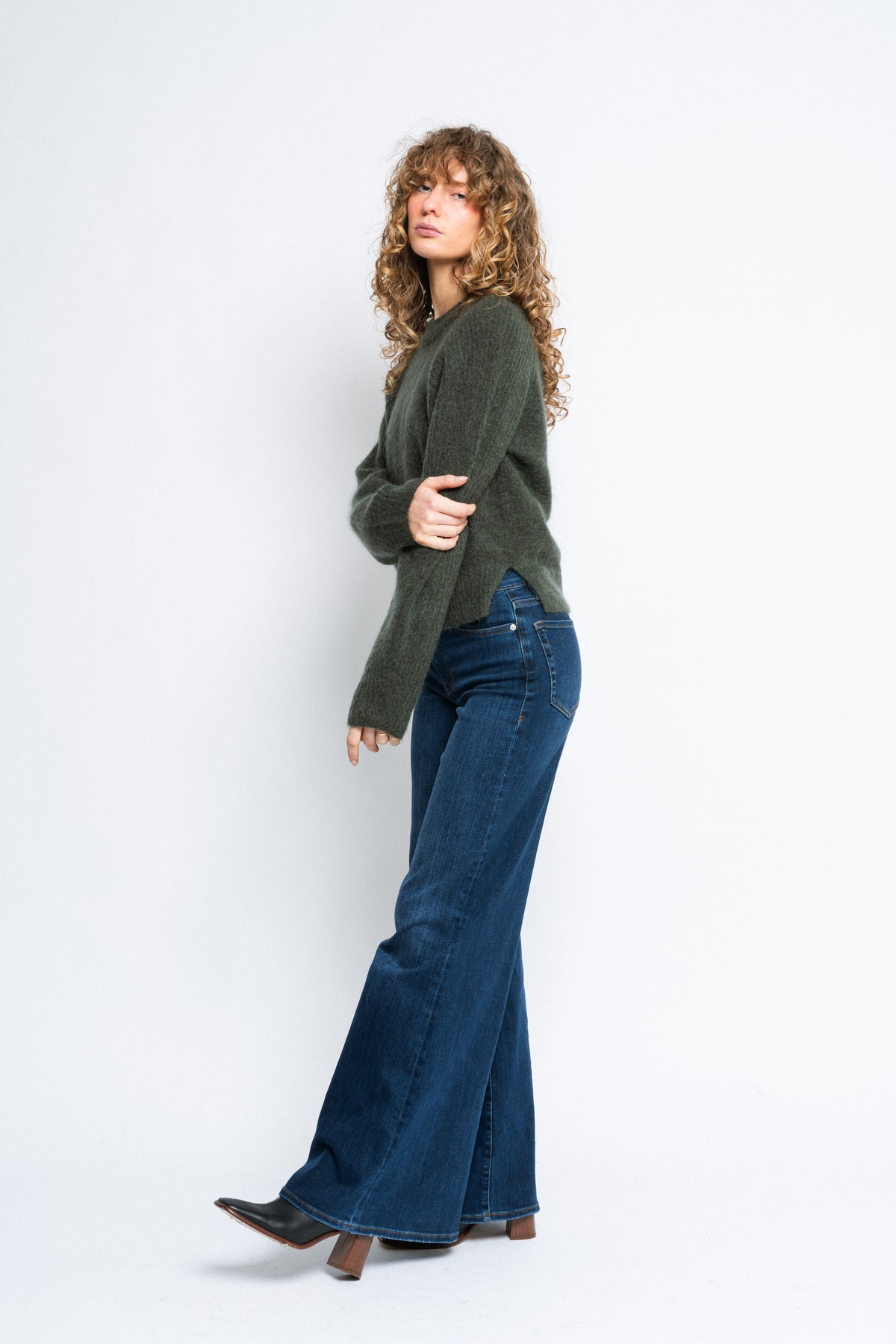 Brookline Knit New O-Neck - Kambaba