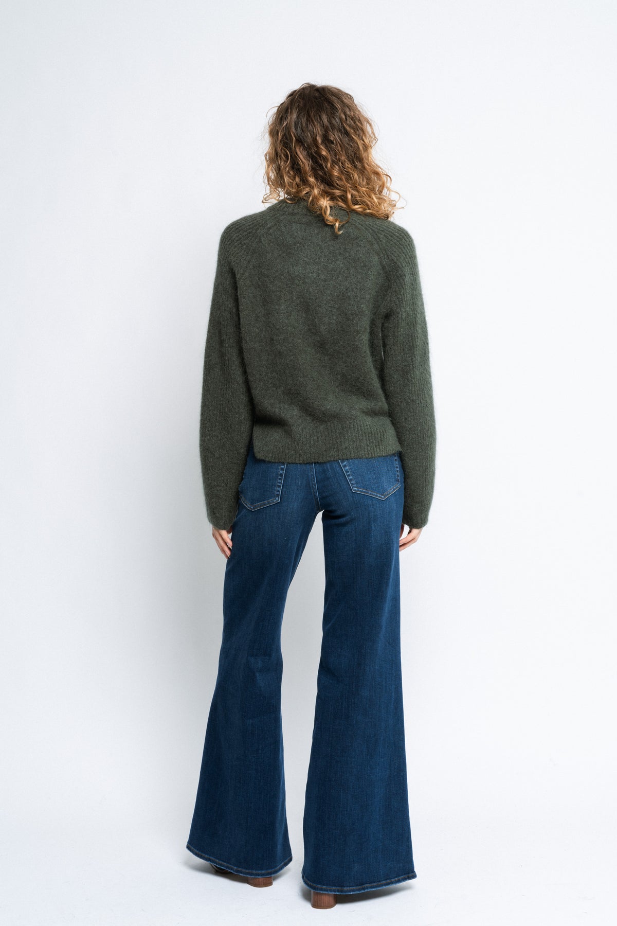 Brookline Knit New O-Neck - Kambaba