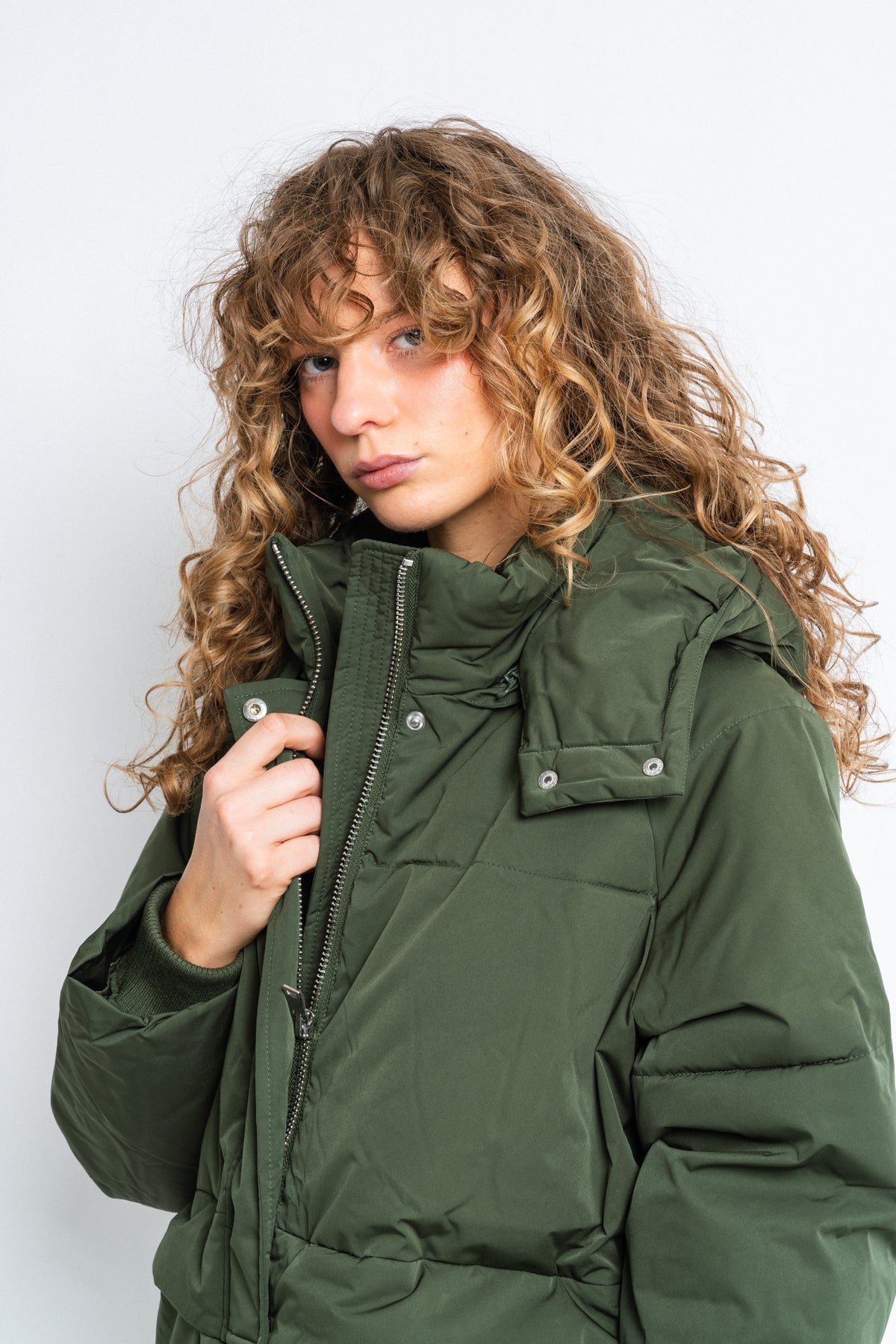 Petra Pavinaria Hood Jacket - Duffel Bag