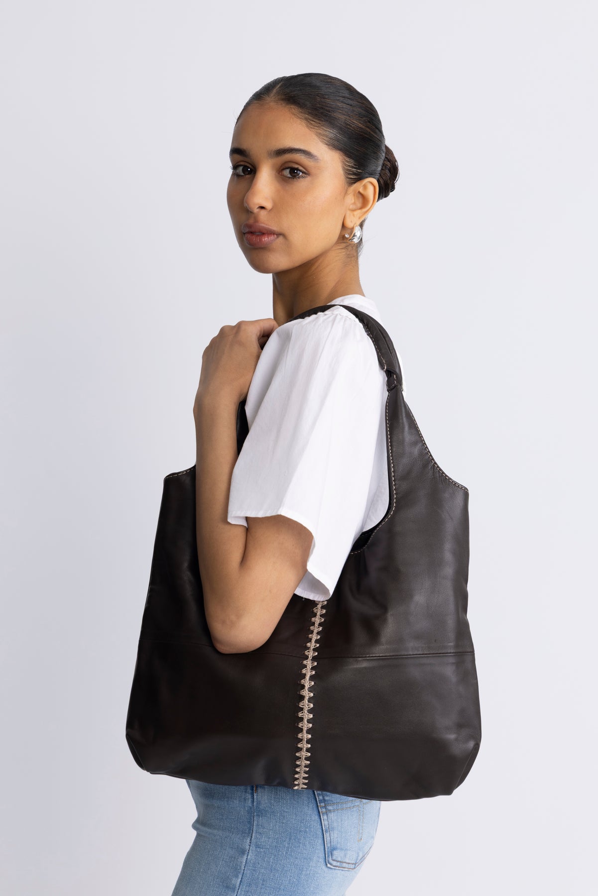 Lamb Clea Crochet Bag - Chocolate Torte