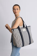 Day Gweneth J Beachy Bag M - Navy Blazer