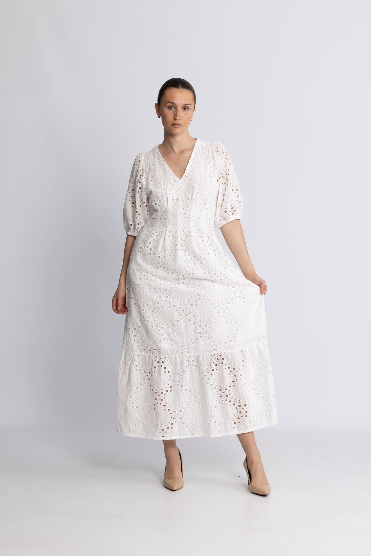 Nayacc Anglaise Pleat Dress - Vit