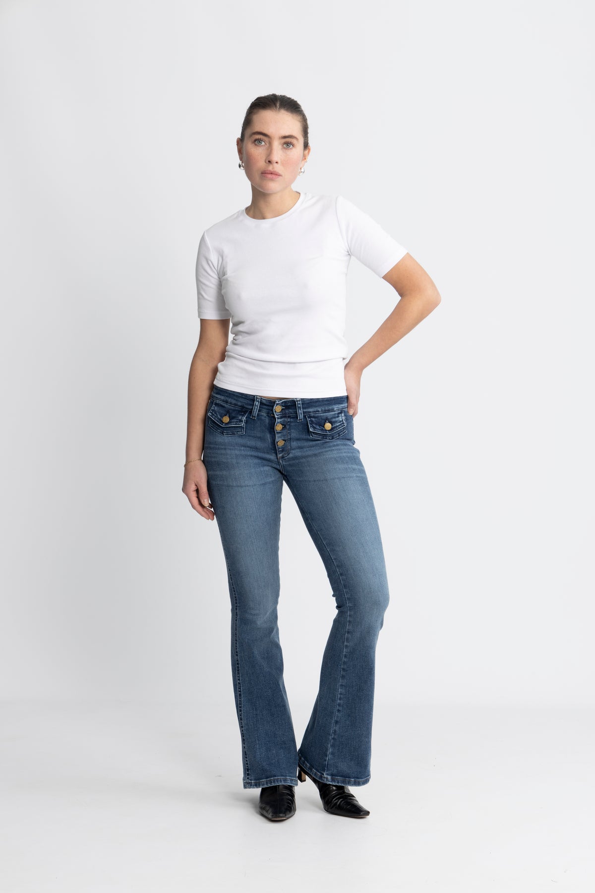 Yoko 22 - Cobalt Stone