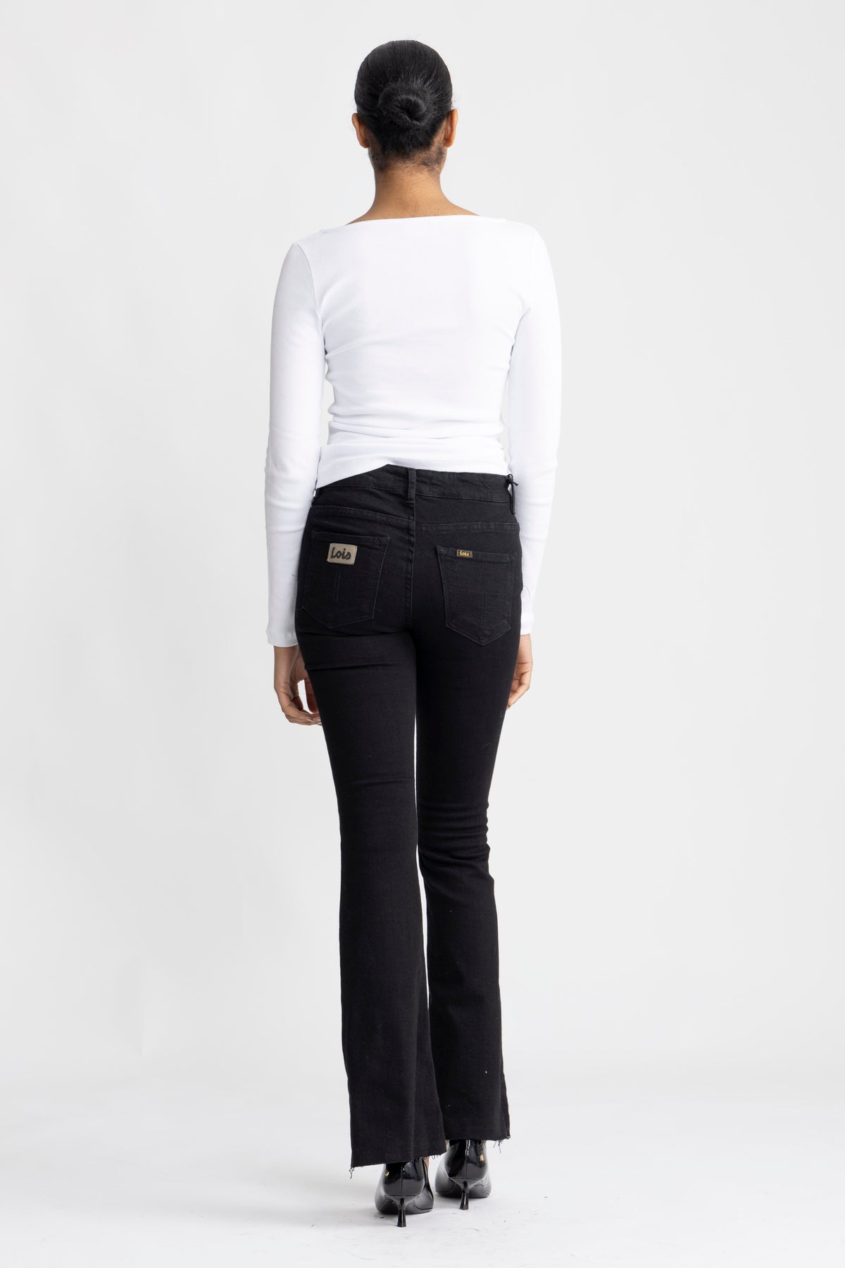 Melrose Edge - The Black Caspar - Stone Black