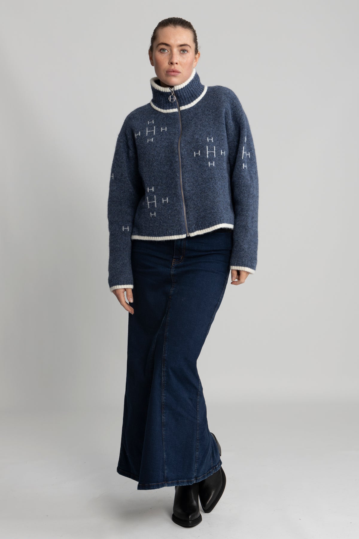 Iben Zip Jacket - Blue With White