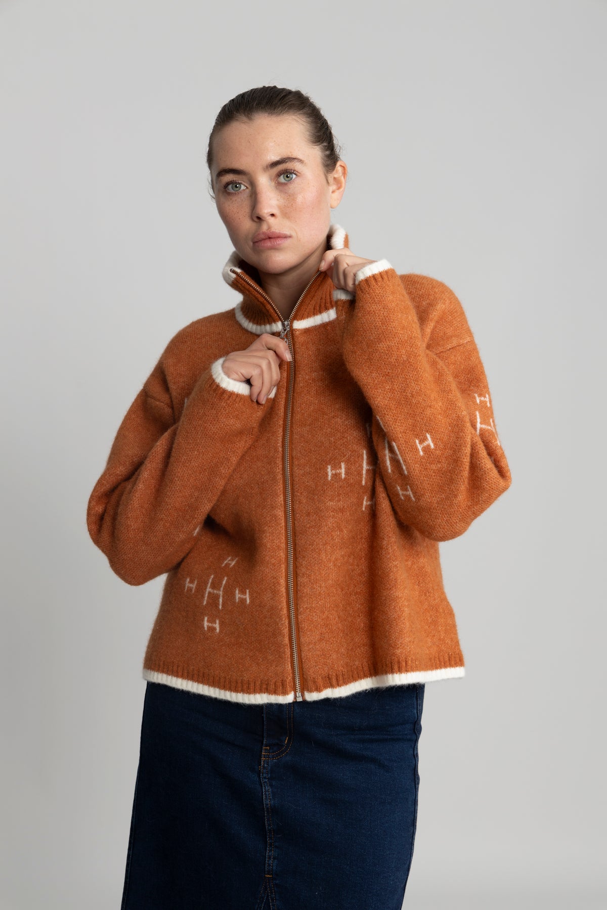 Iben Zip Jacket - Leather Brown With White