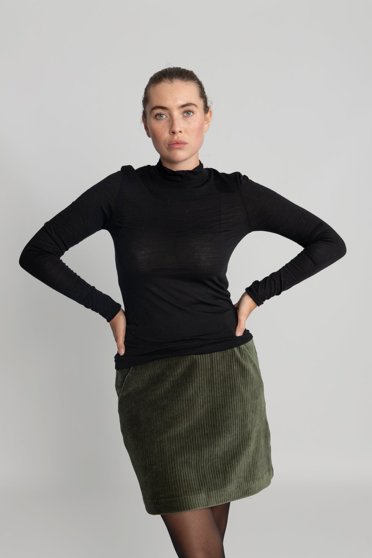 Wola LS High Neck - Svart