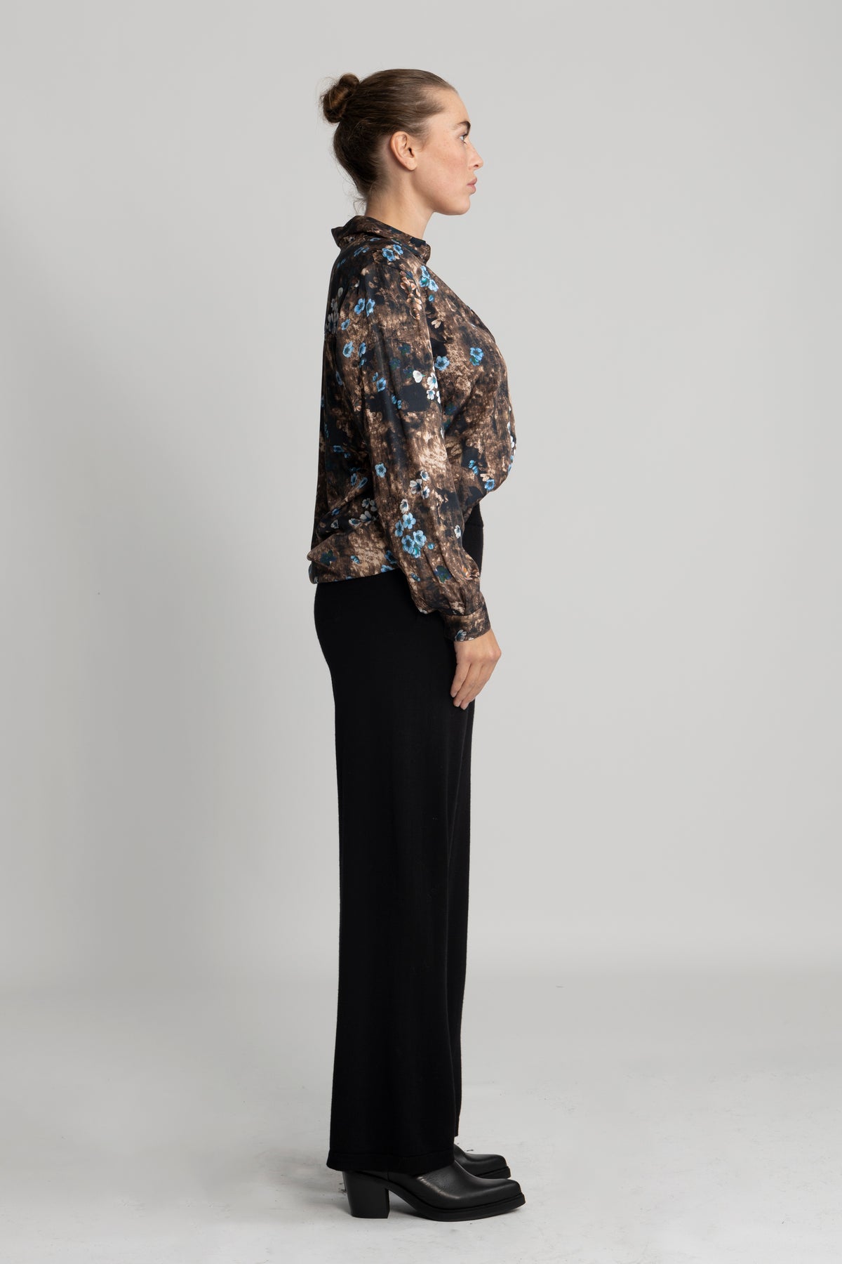 Violet Blouse - Nutmeg