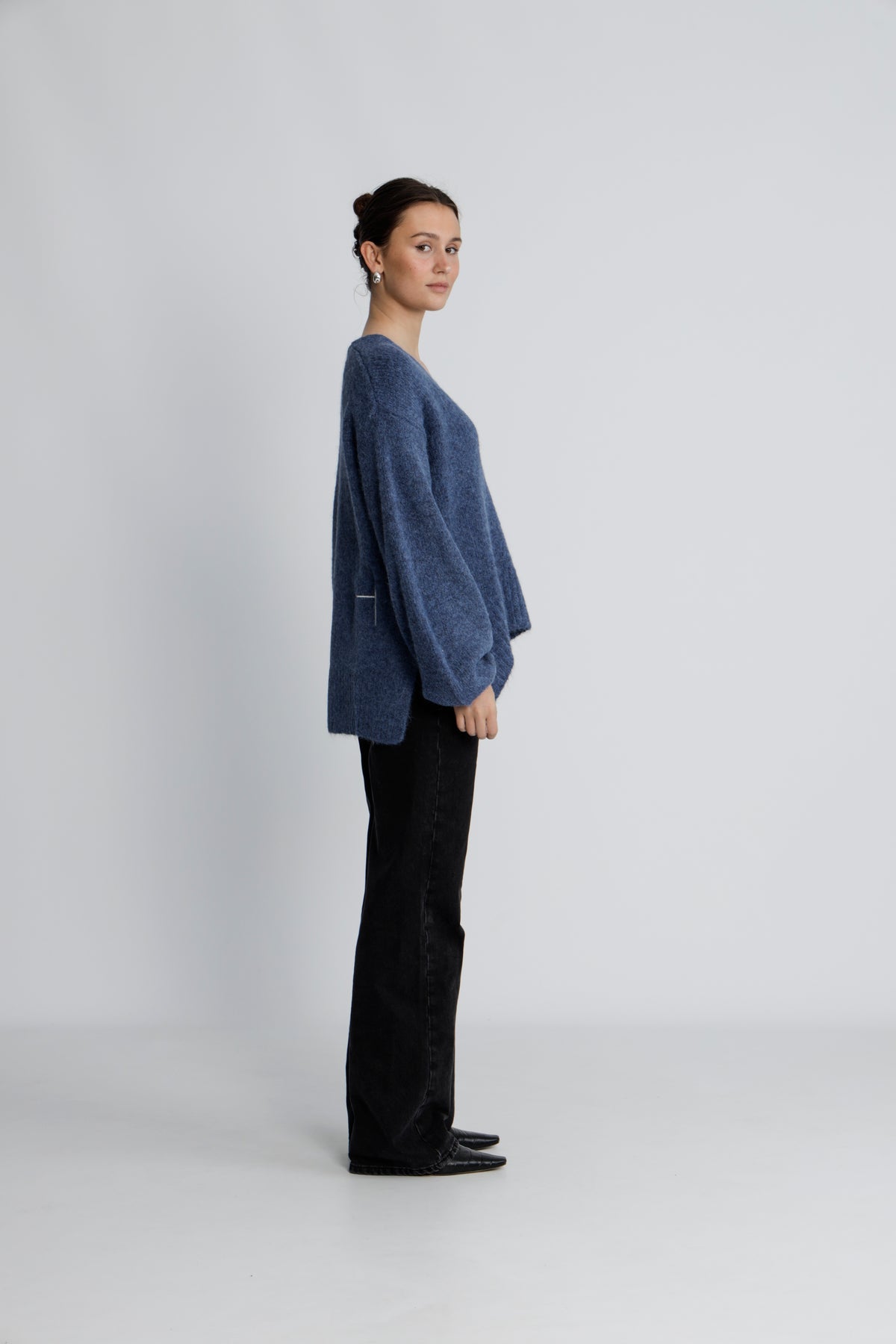 Sofie V-Neck Sweater - Blue