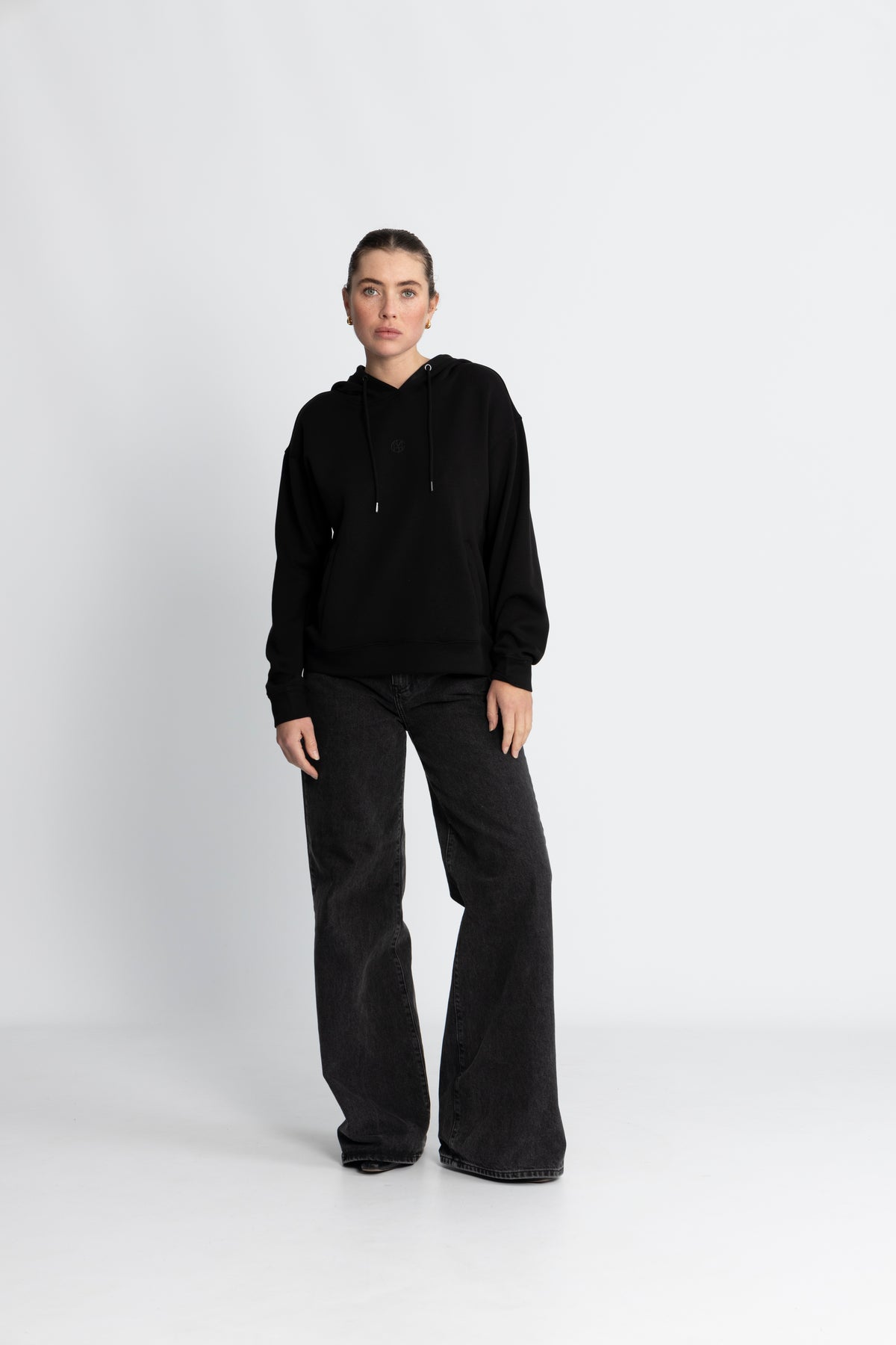Ima Q Icon Hood Sweatshirt - Svart