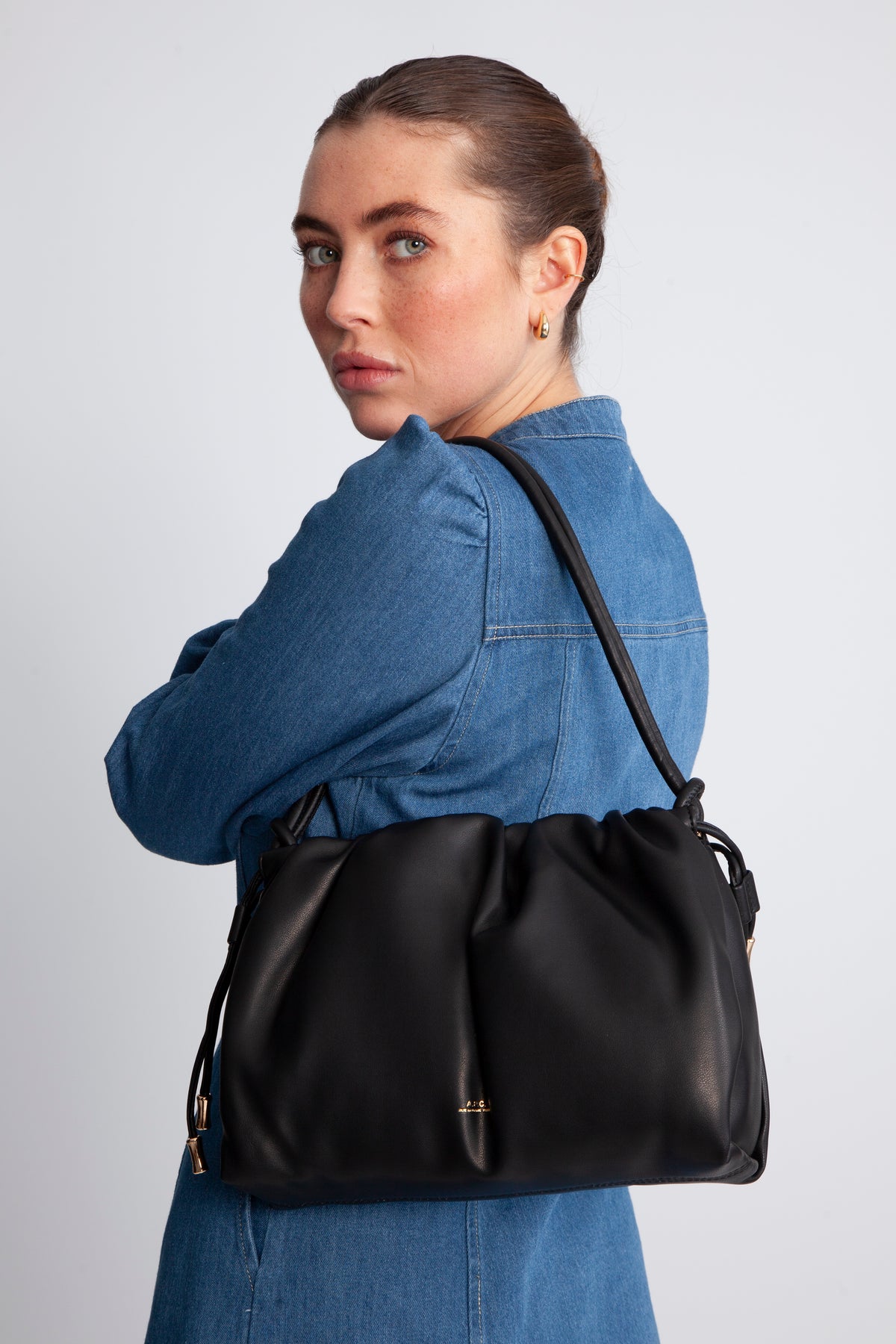 A.P.C. Sac Ninon Shoulder - Svart