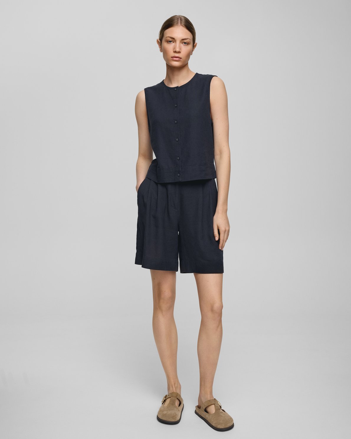 Pennie Ginia HW Shorts - Phantom