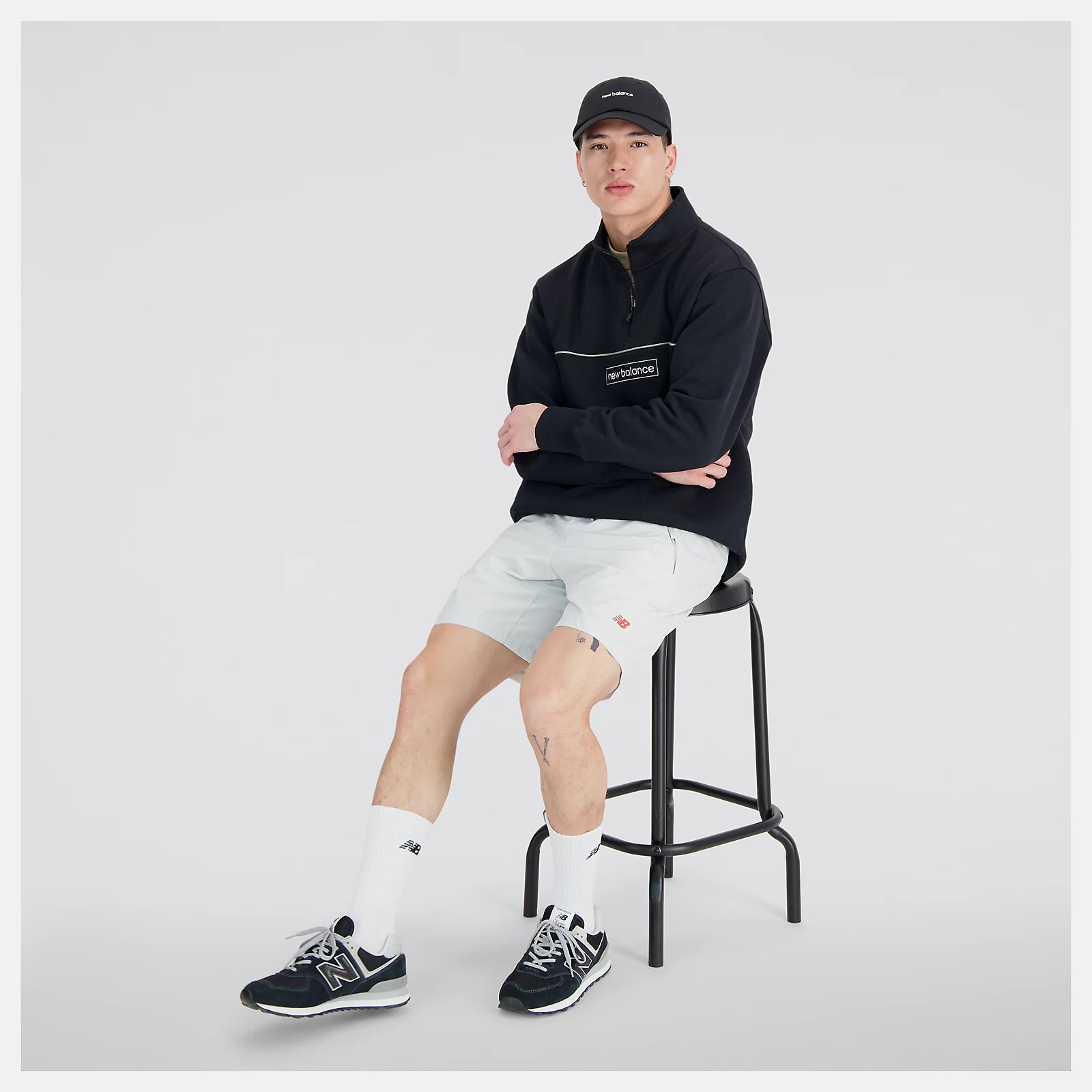 Essentials Winter 1/4 Zip - Black