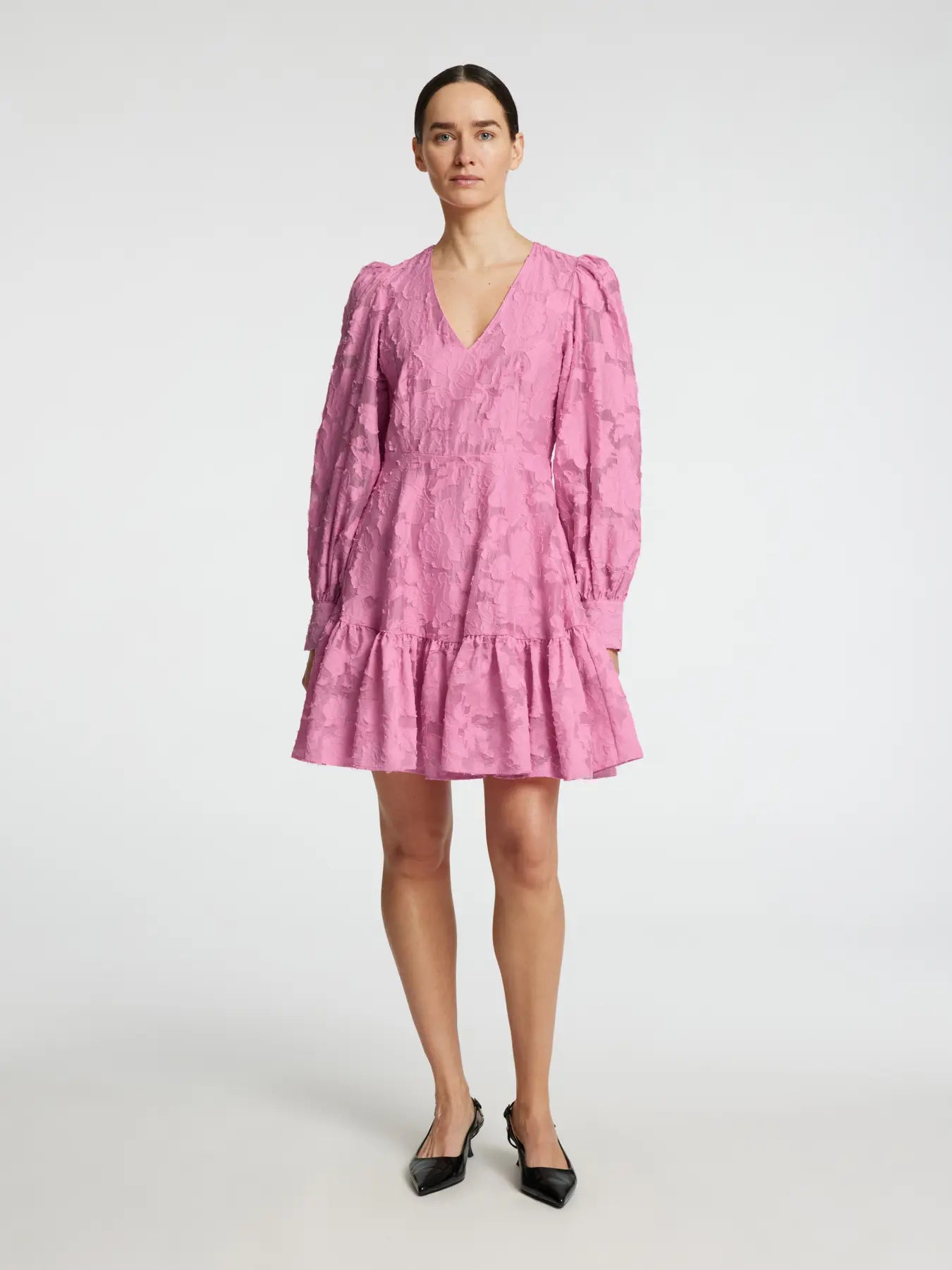 Calli-Sadie Ls Short V-Neck Dress Ff - Rosebloom