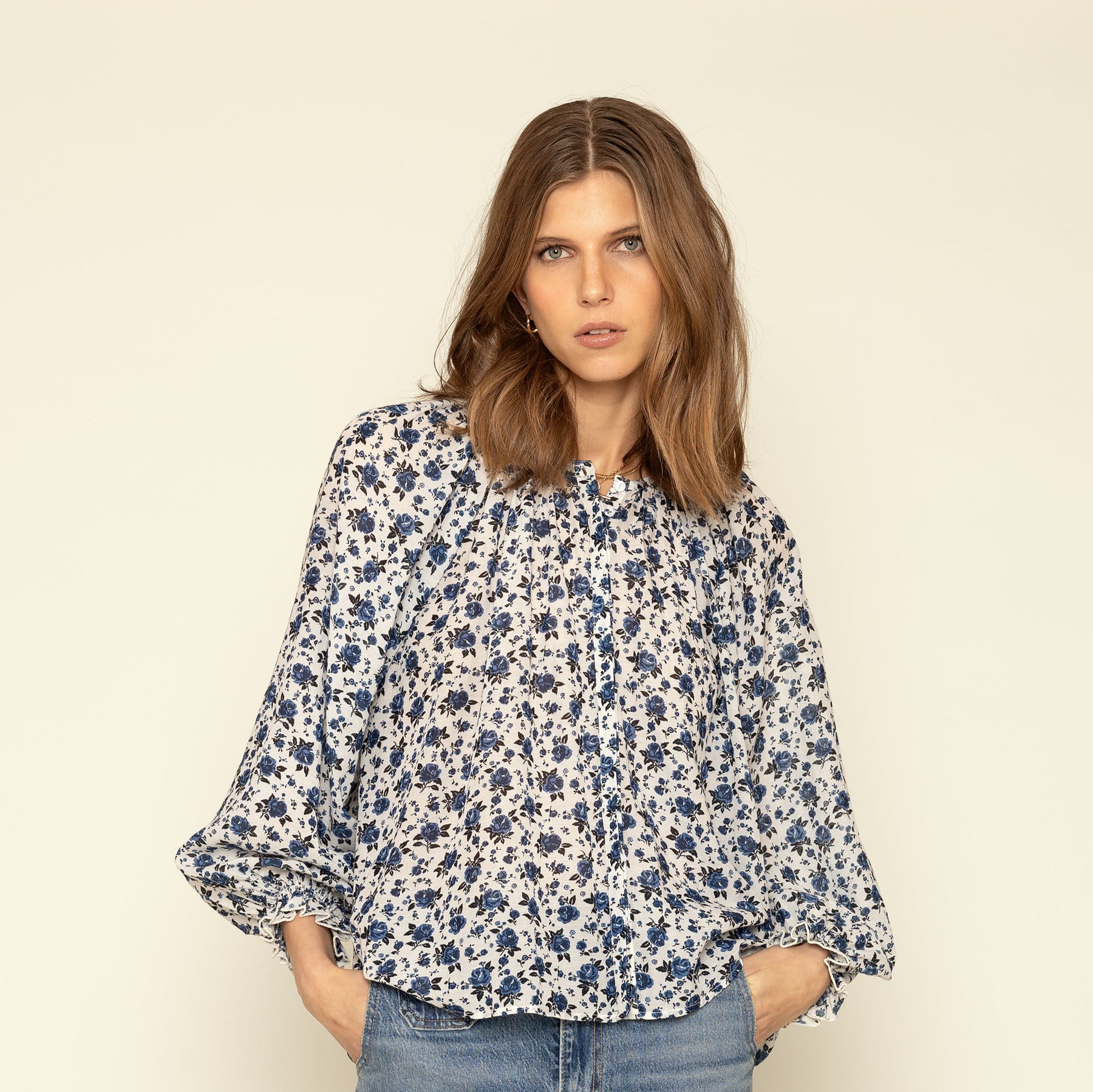 Ivon Cannes Blus - Svart