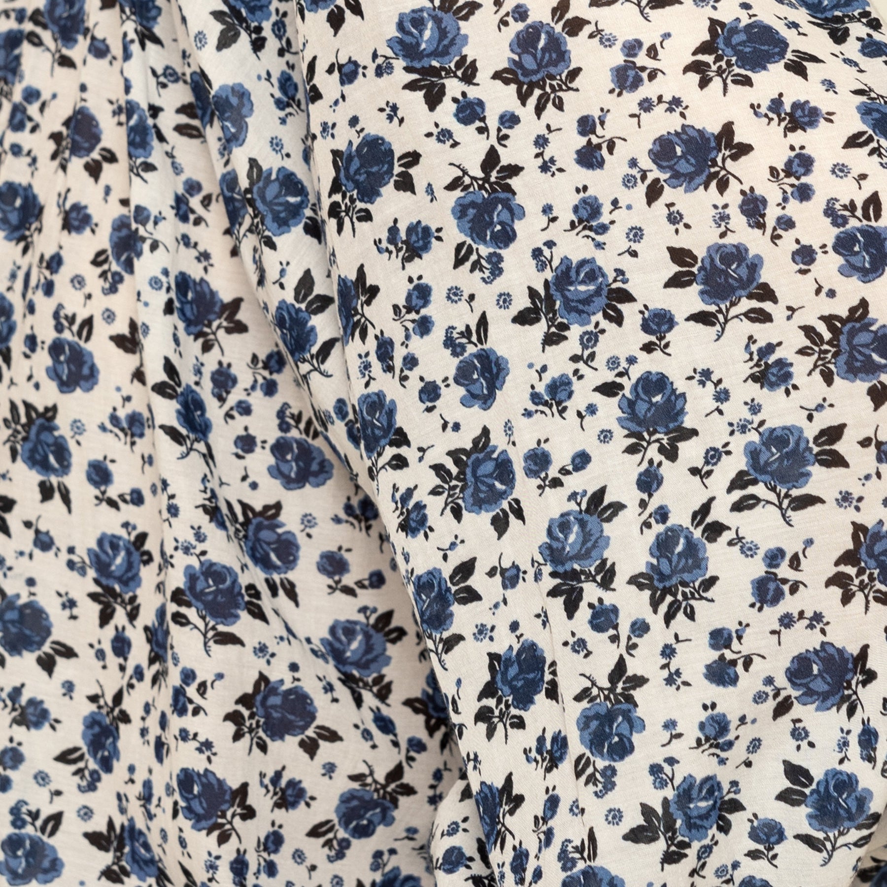 Ivon Cannes Blus - Svart