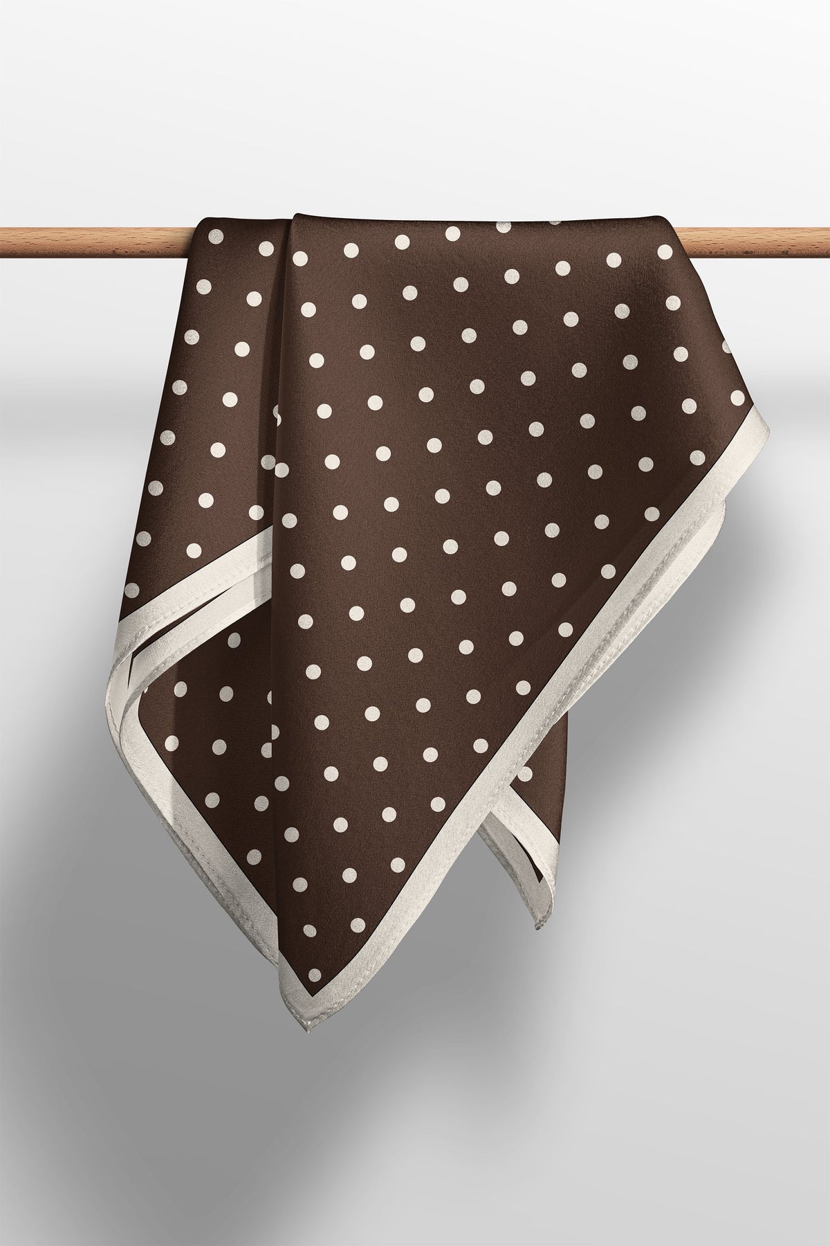 Betty Dots - Brun