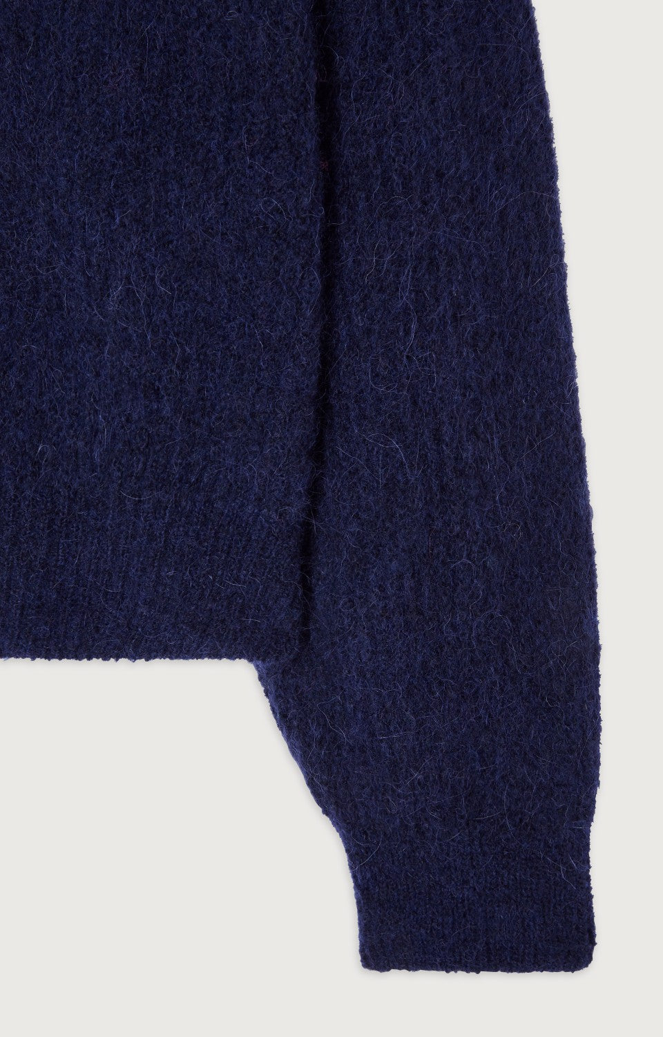 East - Navy Chine