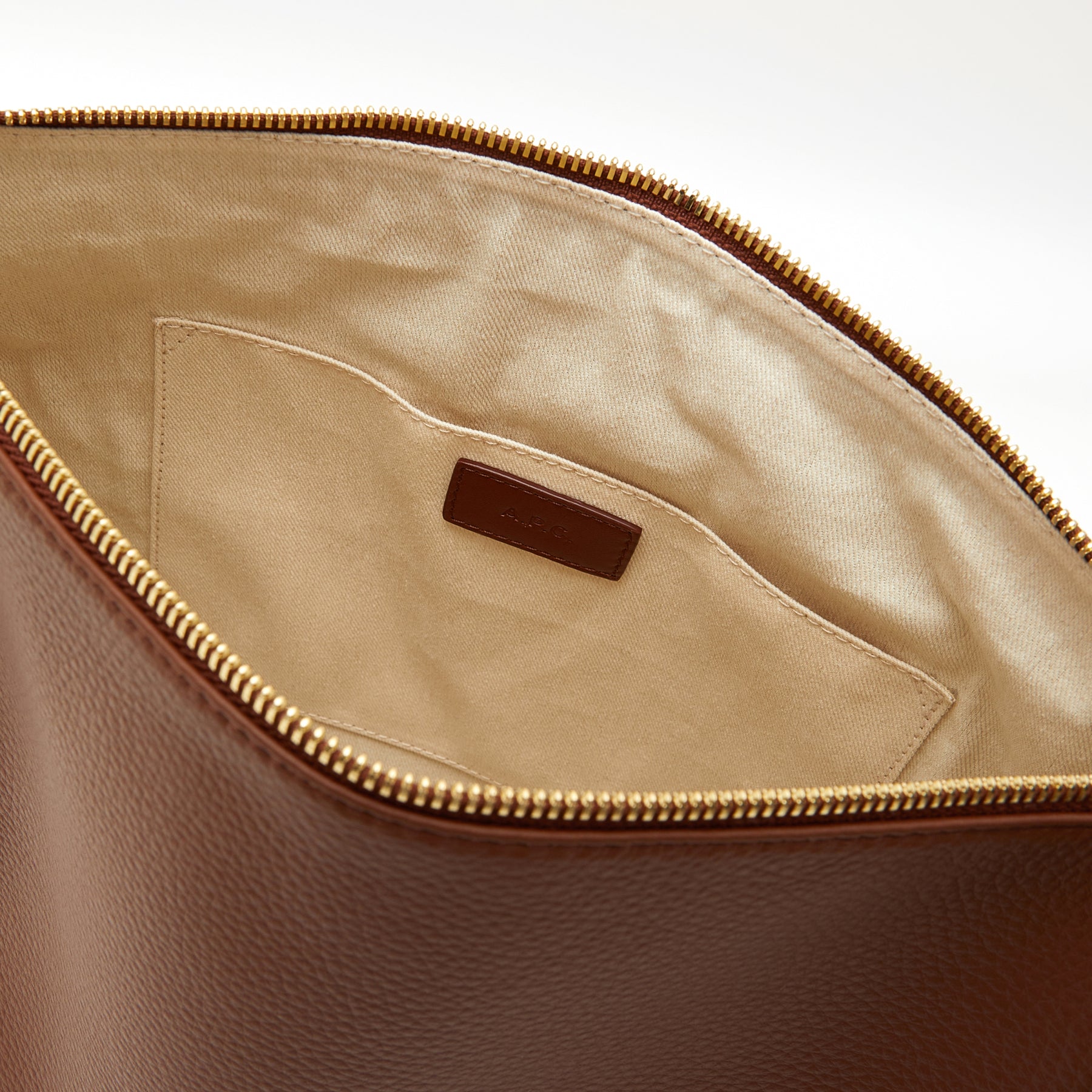 Sac Vera - Hazelnut