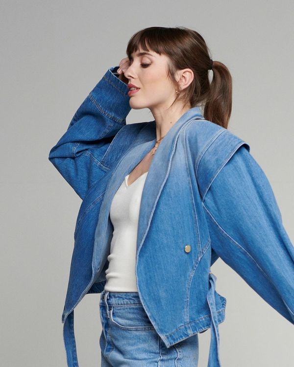 Taylor - Blue