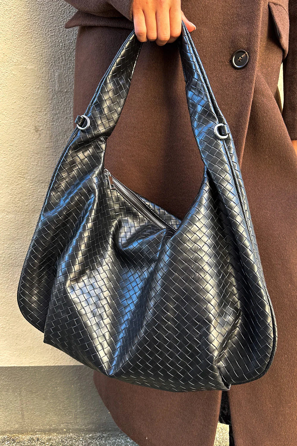 Peony Hobo Bag - Svart