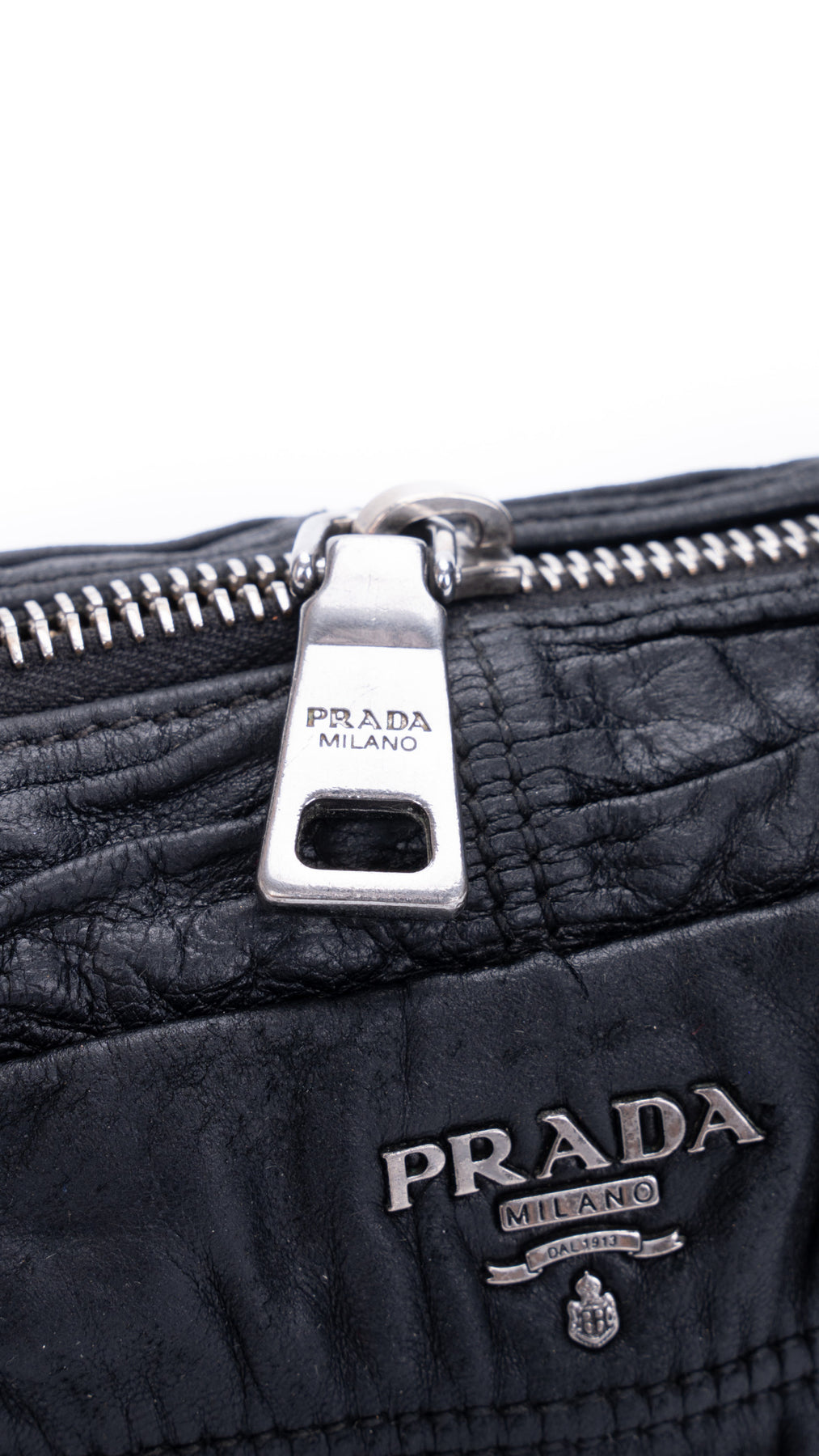 Prada Gaufre Axelväska - Svart