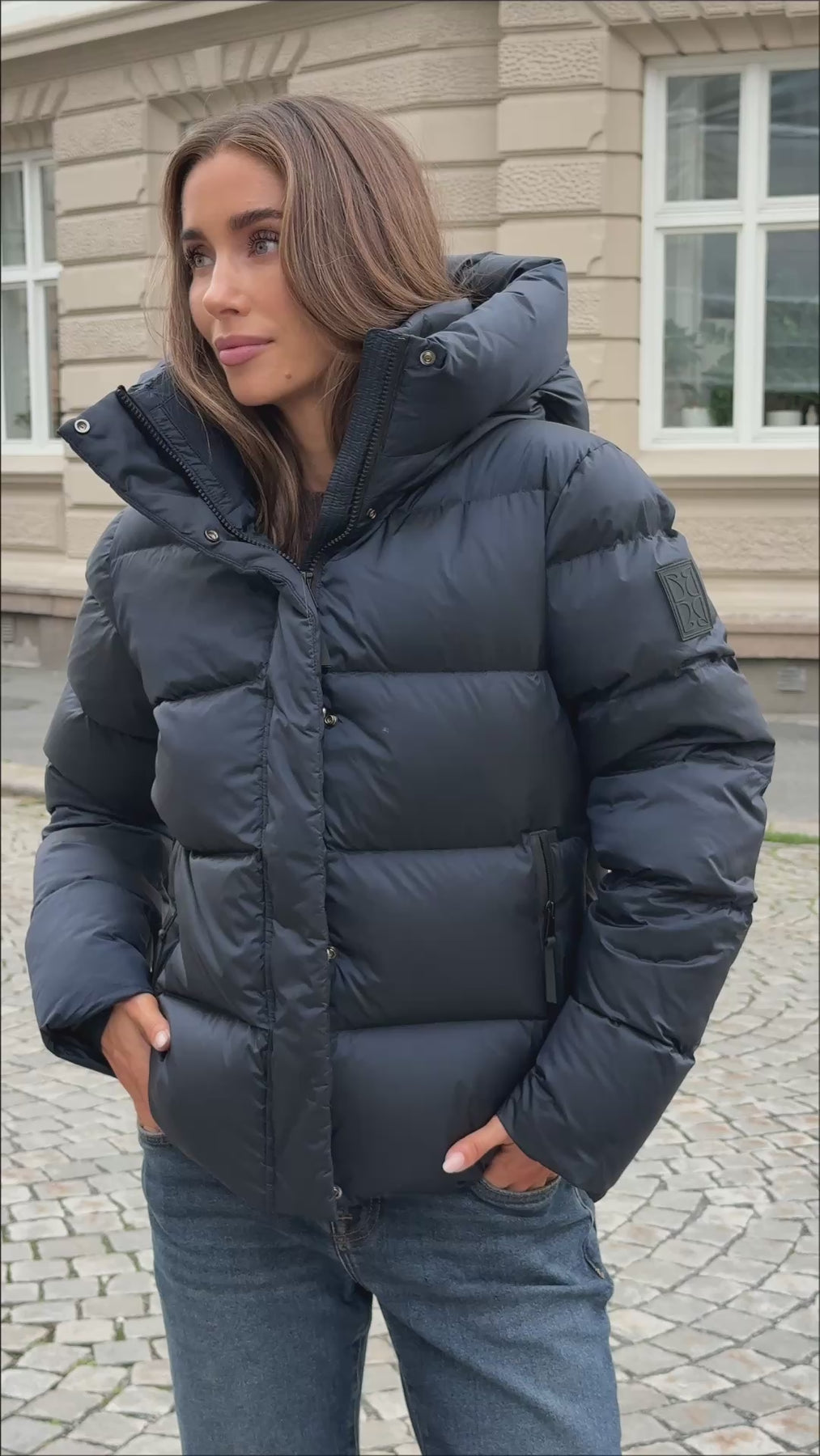 Angelika Down Puffer Jacket - Navy