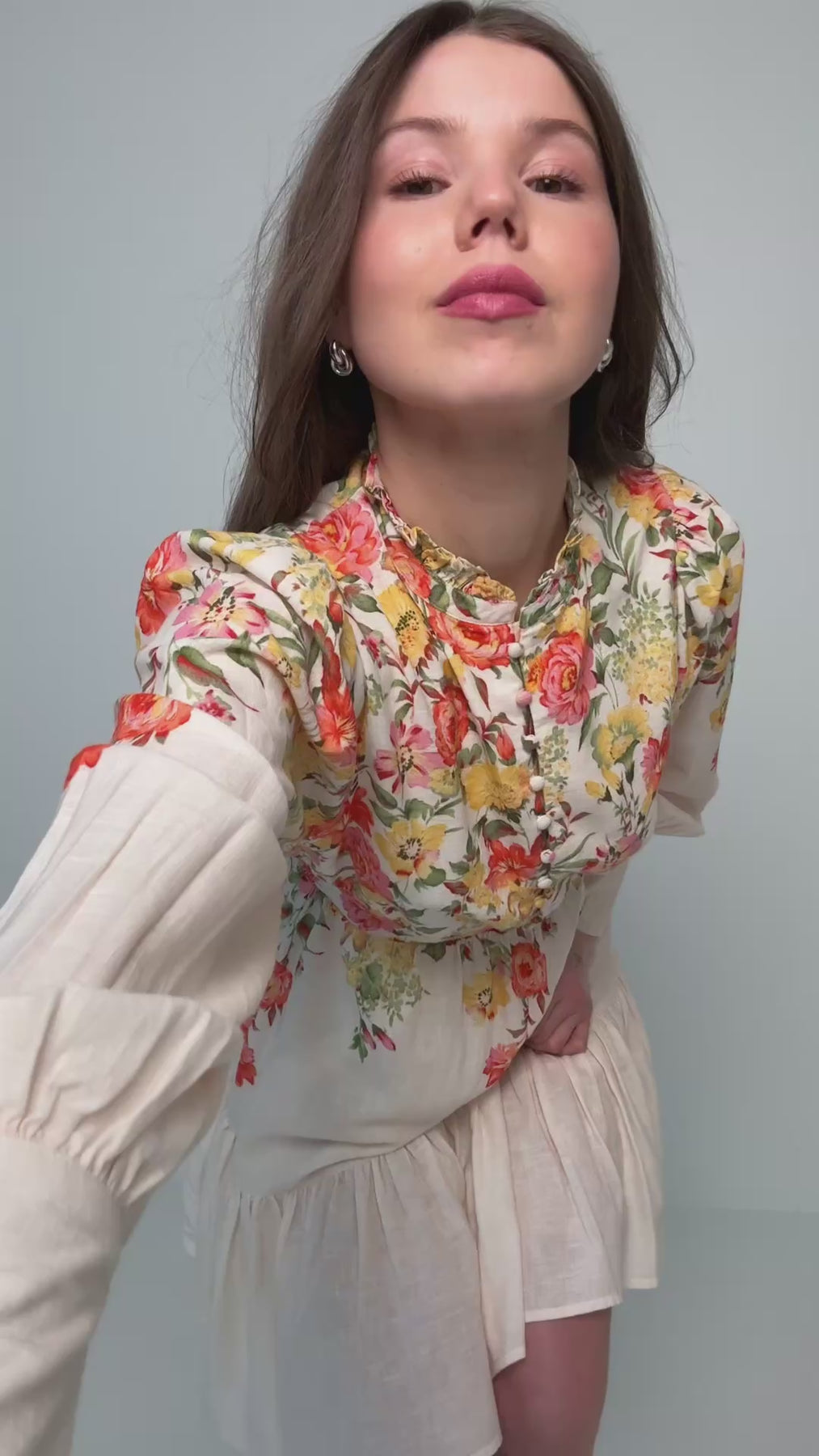 Liv Floral Linen Dress - Multi
