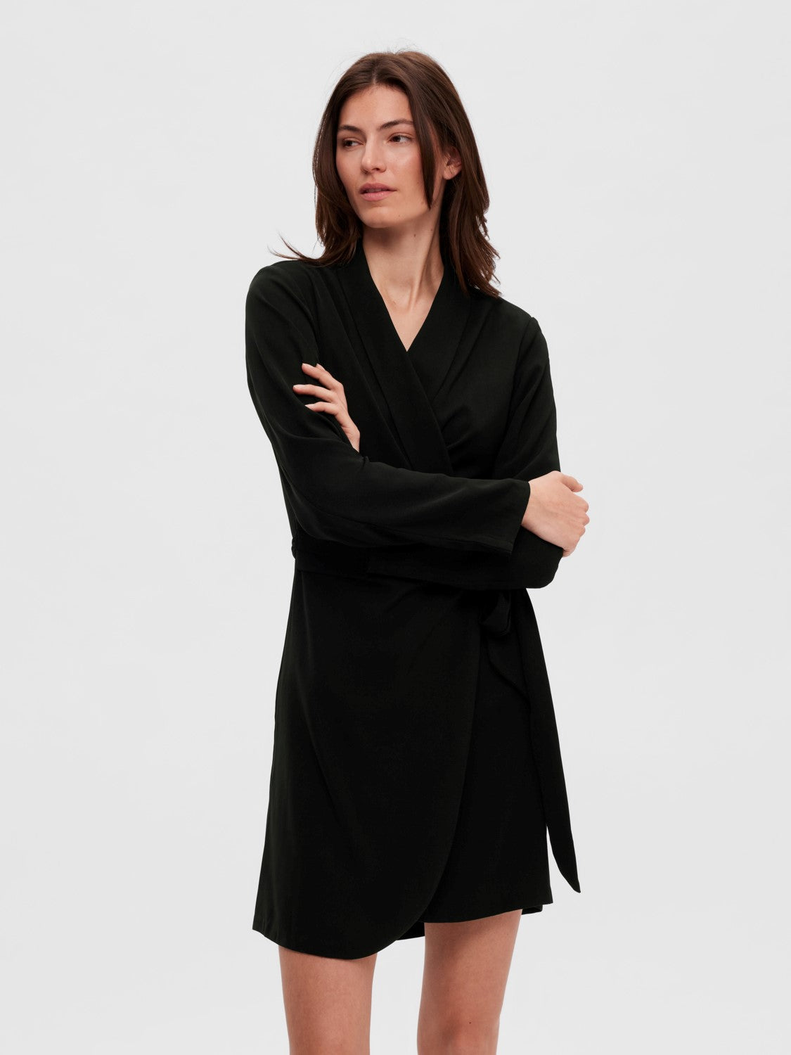 Patricia Ls Short Wrap Dress - Black