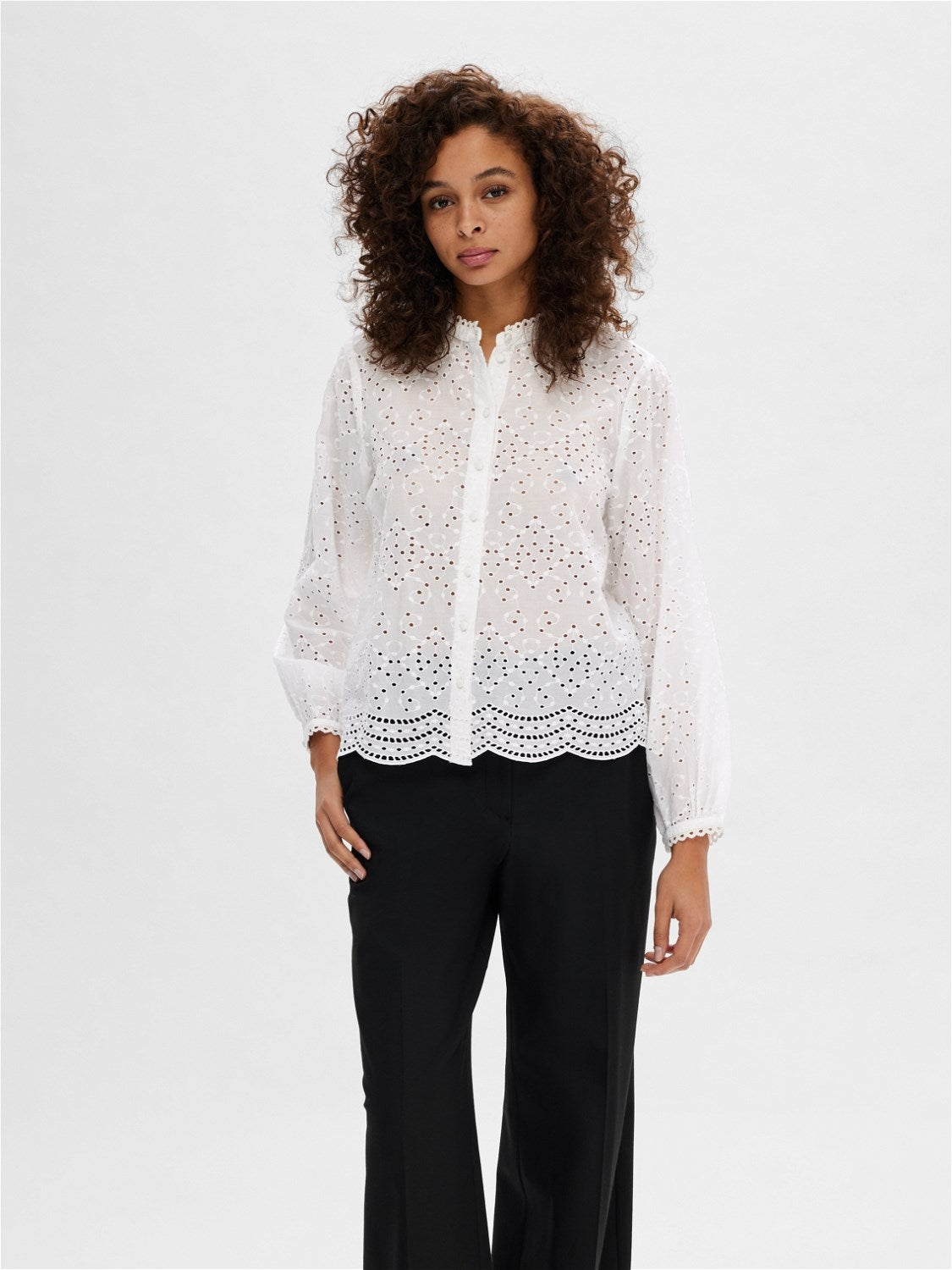 Tatiana L/S Embr Skjorta - Bright White