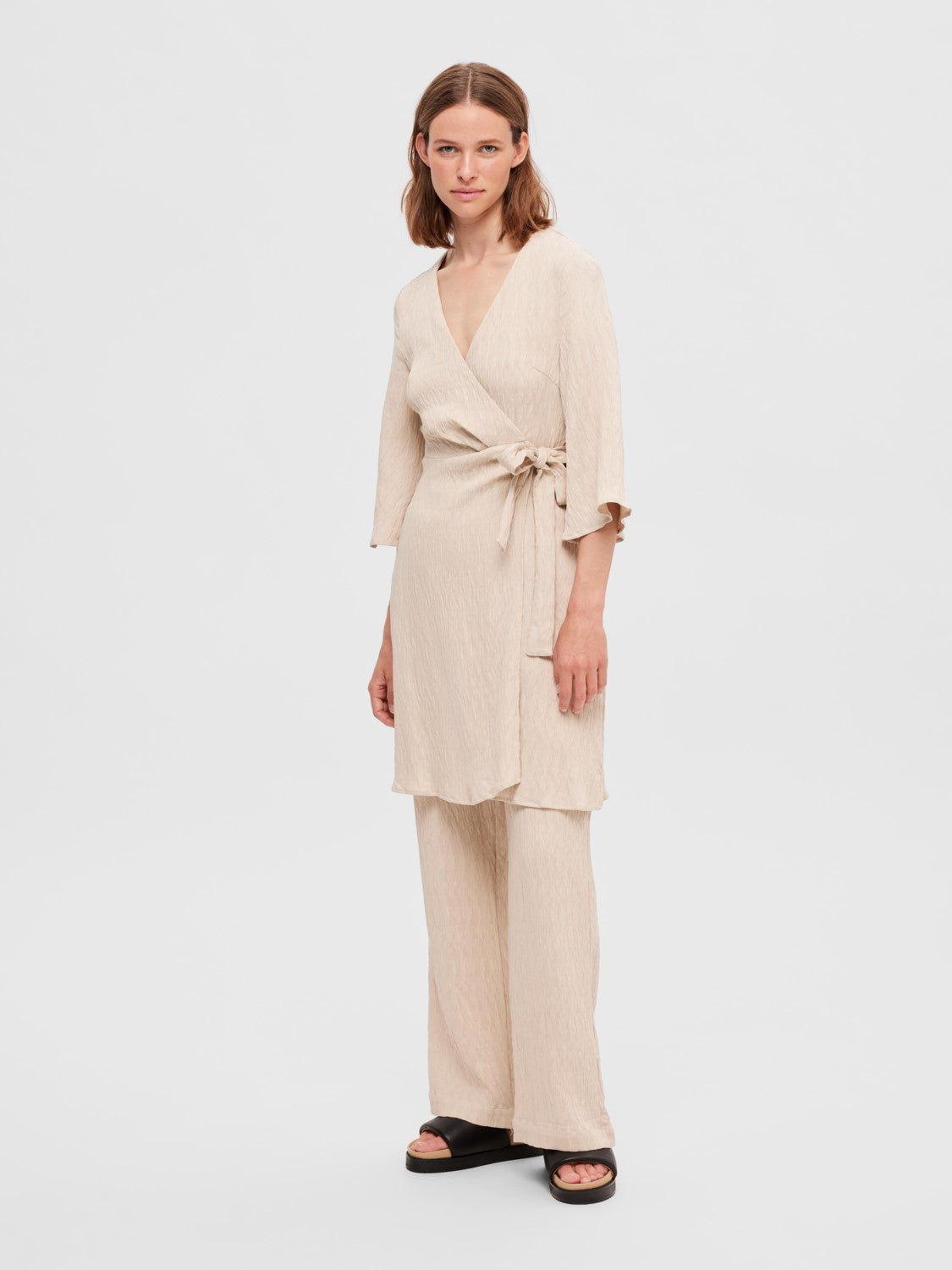 Maurine 3/4 Short Wrap Dress EX - Sandshell