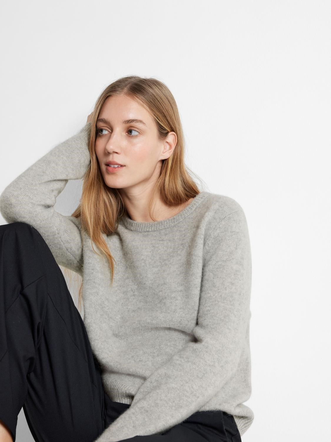 Manila LS Knit Cashmere O-Neck - Light Grey Melange