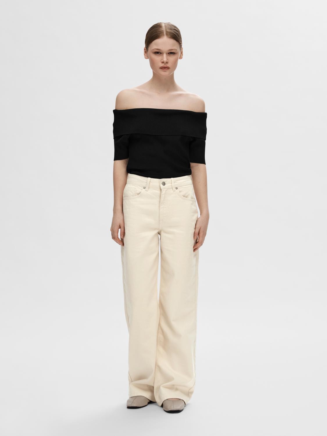 Caro Off Shoulder Knit - Svart