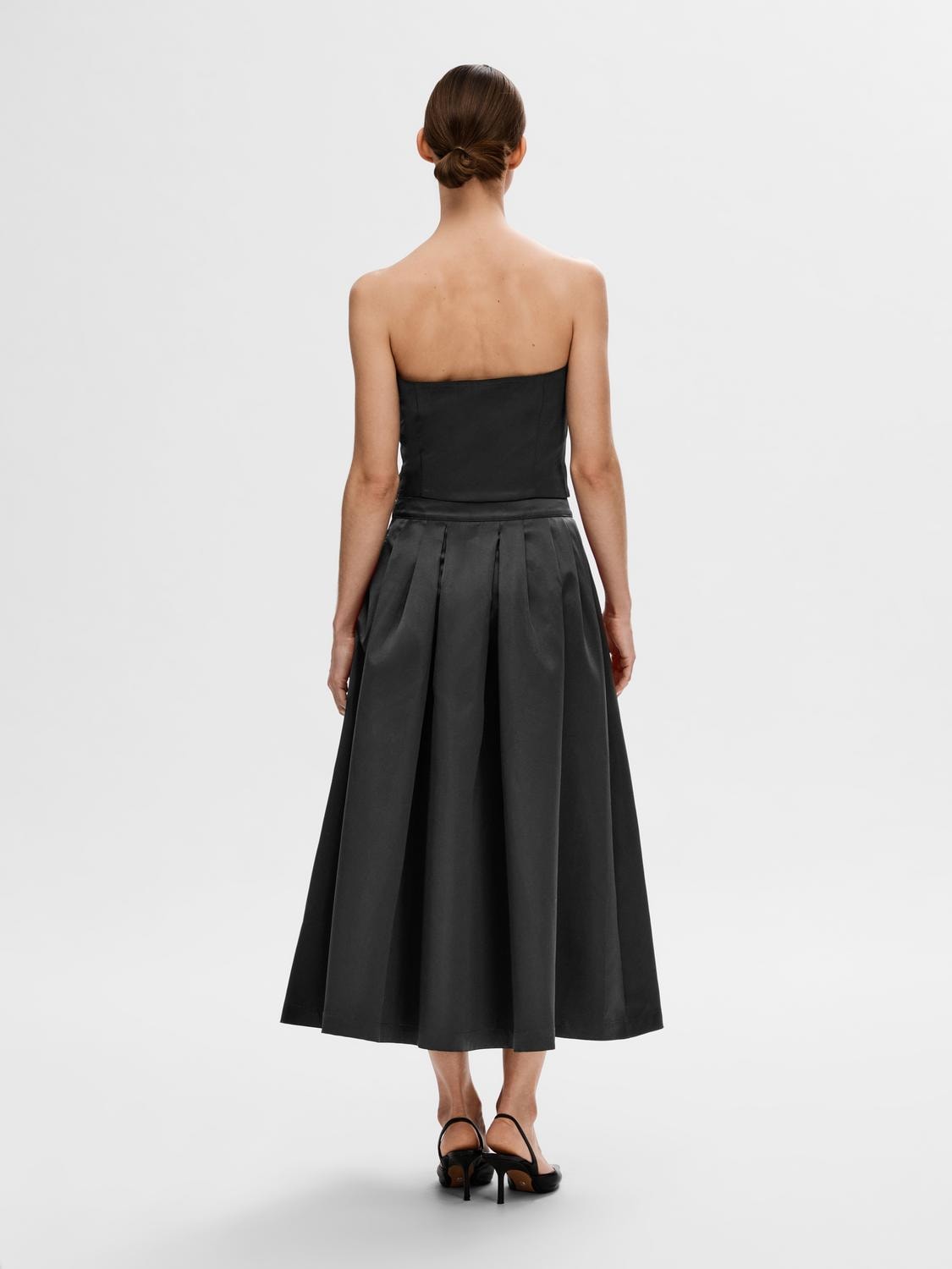 Aresia Hw Ankle Volume Skirt B - Black