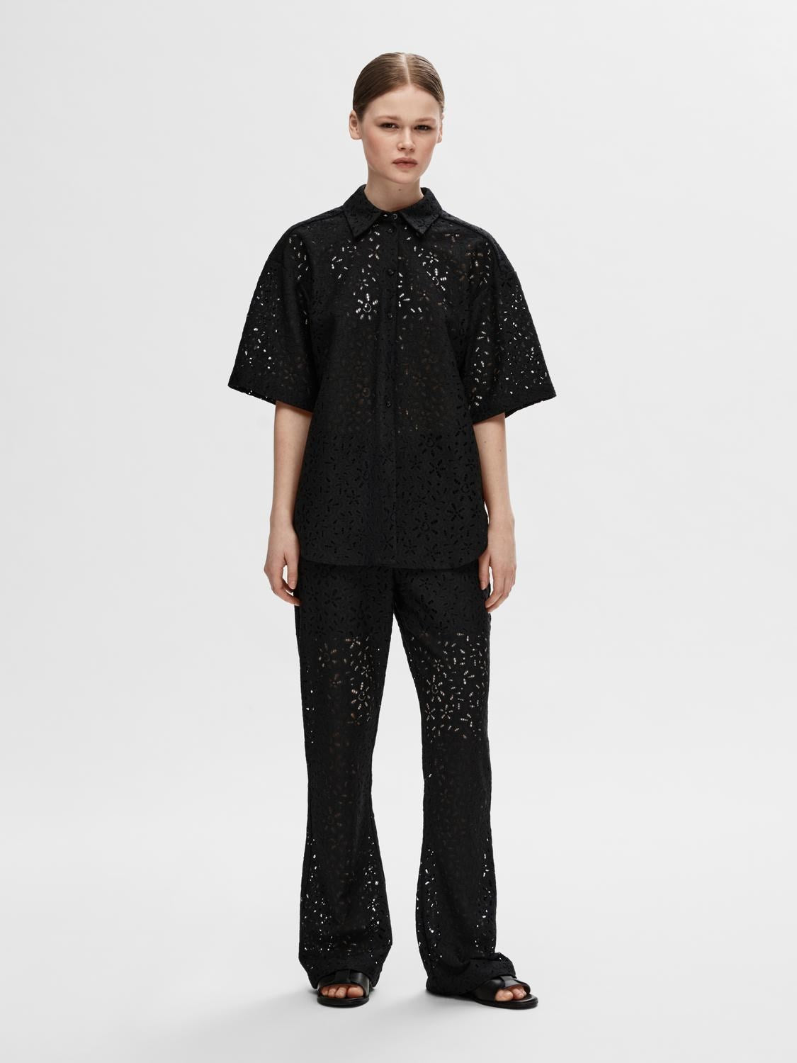 Karola 2/4 Oversize Lace Shirt B - Svart