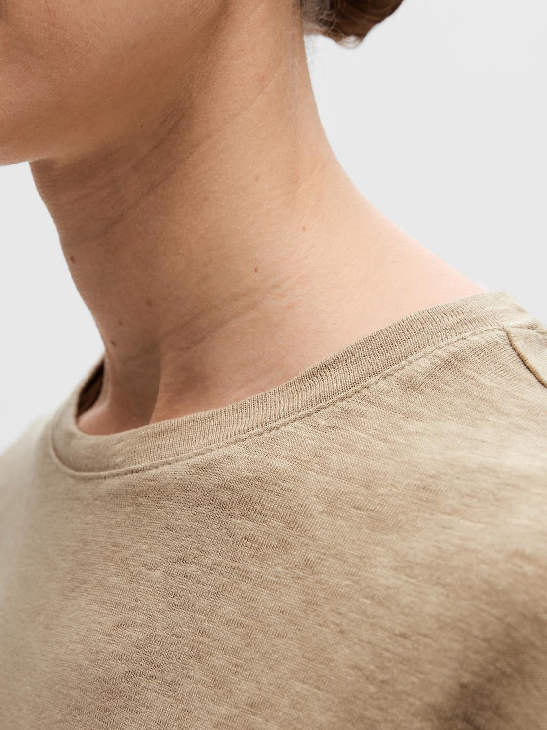 Vilja Linen Ss Tee - Humus