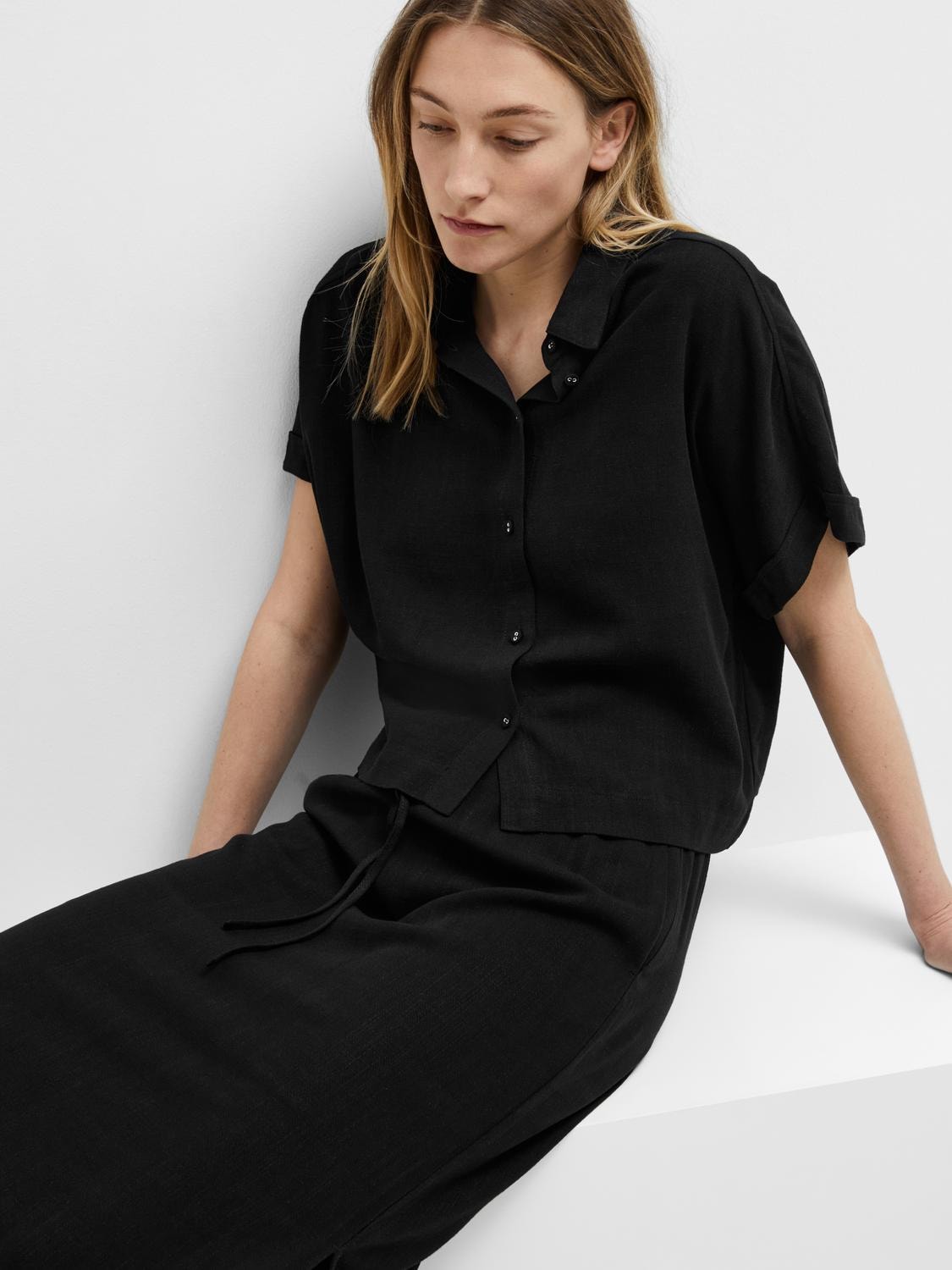 Viva Ss Cropped Shirt - Black