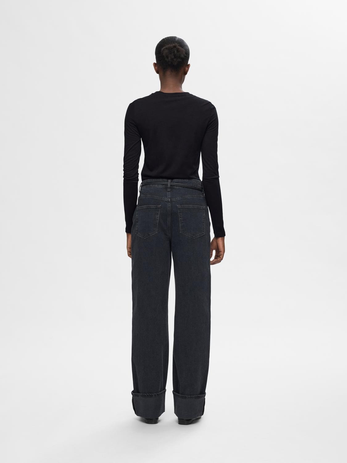 Wola Ls O-Neck - Black