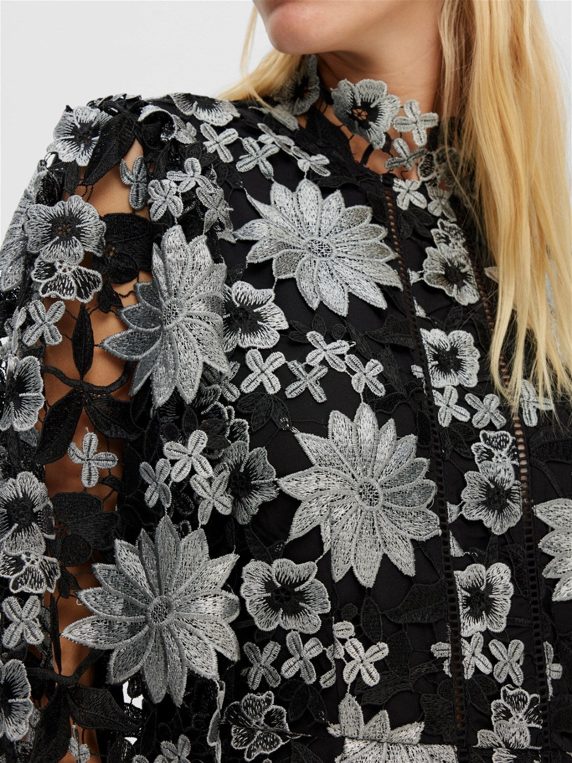 Silja Ls Embroidery Short Dress Multi - Black Multi Color Silver